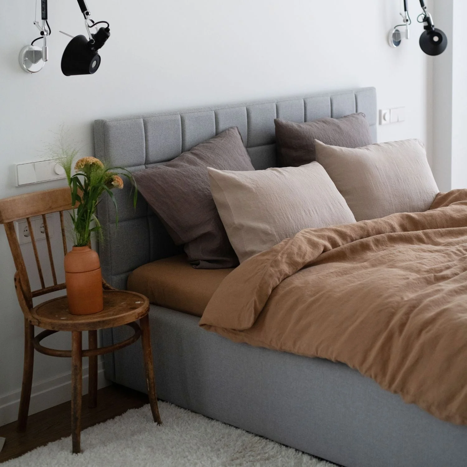 Ash Linen Pillowcase - Image 2