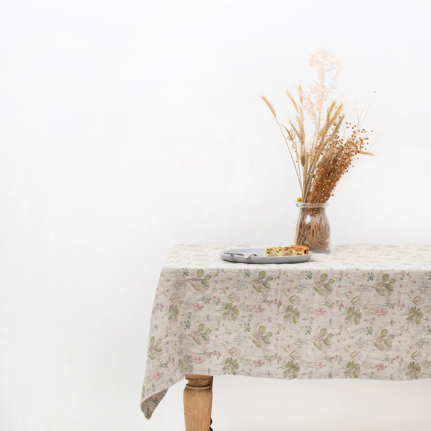 Botany Linen Tablecloth