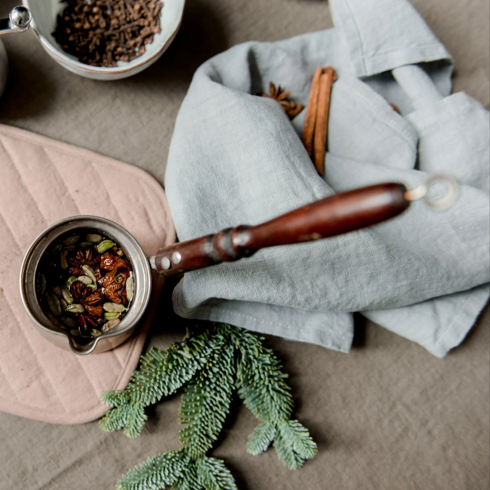 Light Grey Linen Kitchen Towel - Image 3