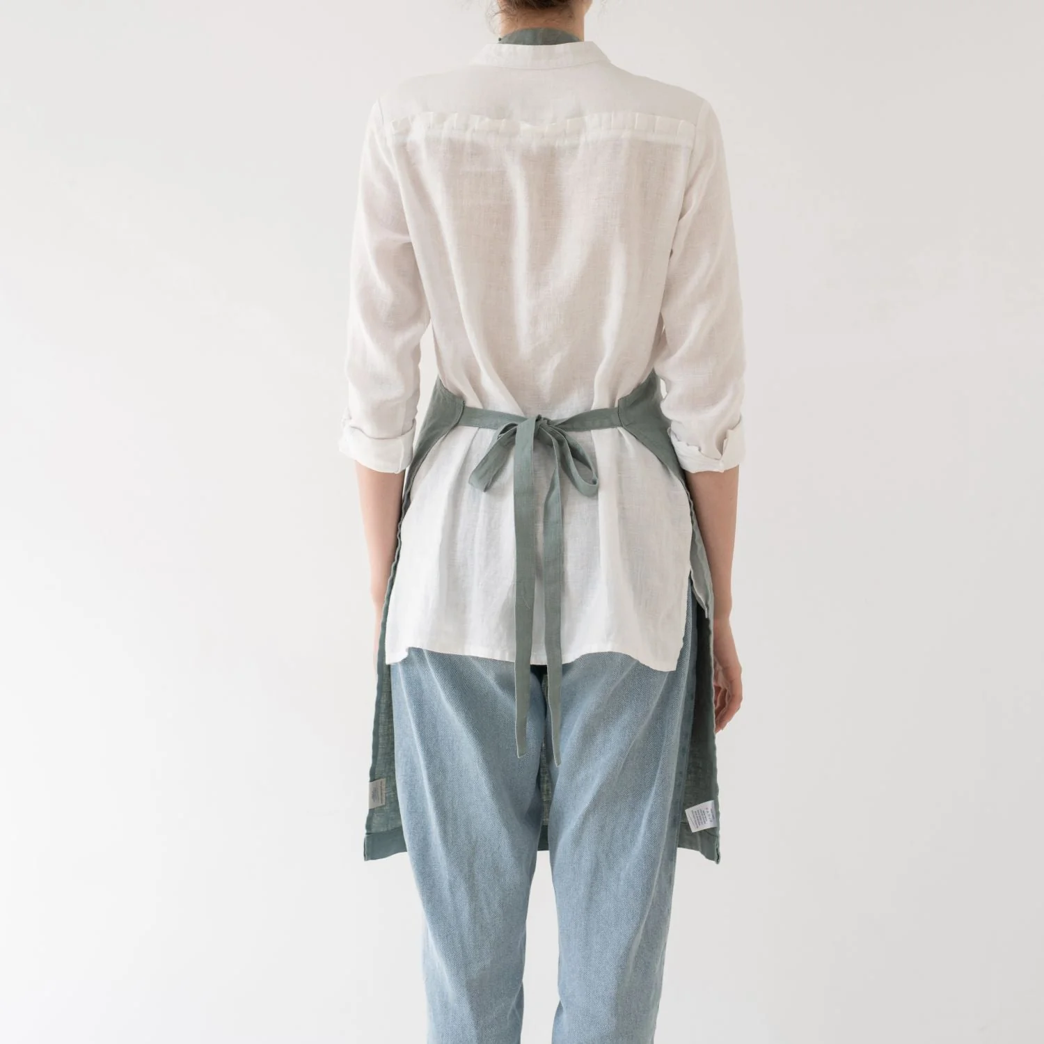 Green Milieu Linen Daily Apron - Image 3
