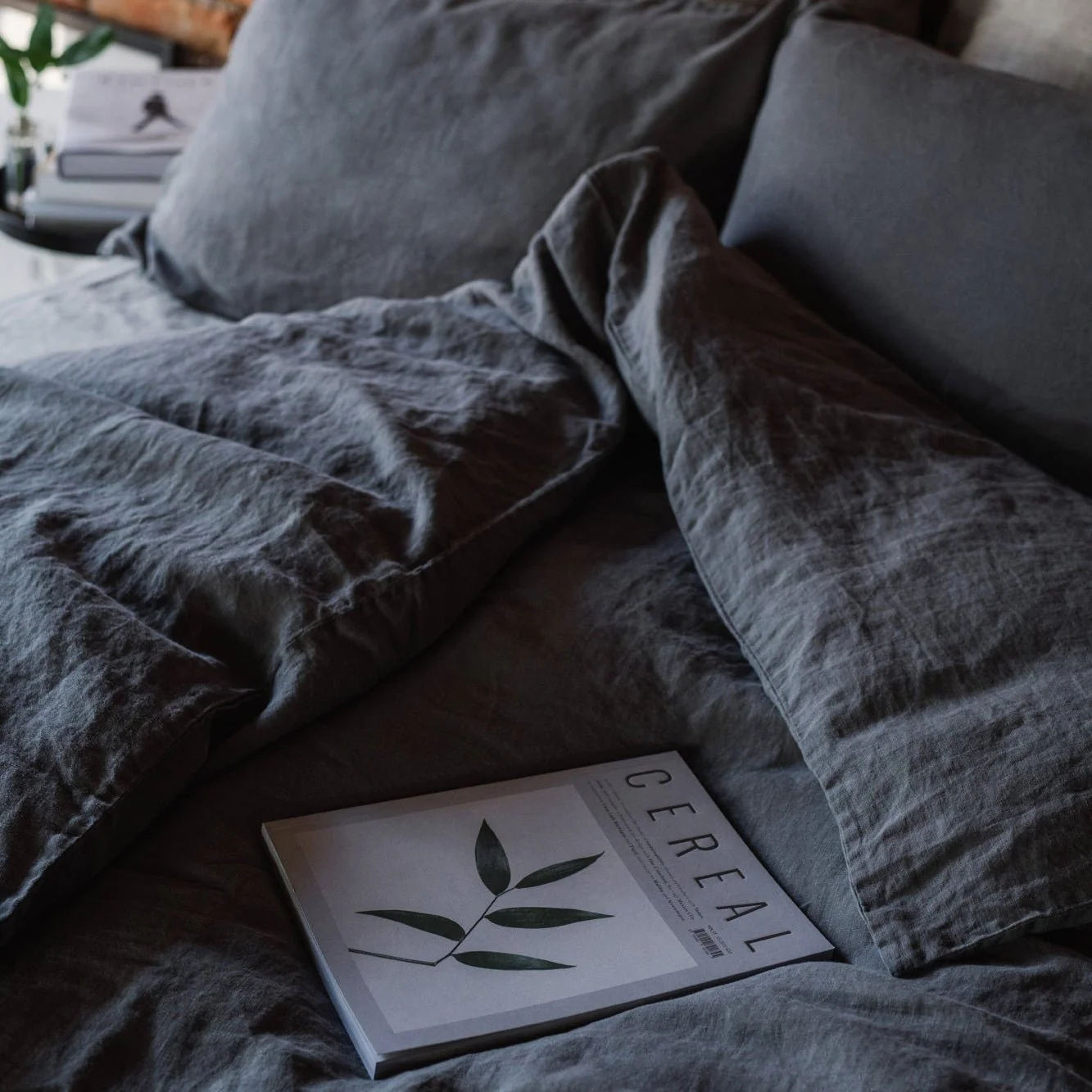 Dark Grey Linen Duvet Cover - Image 3