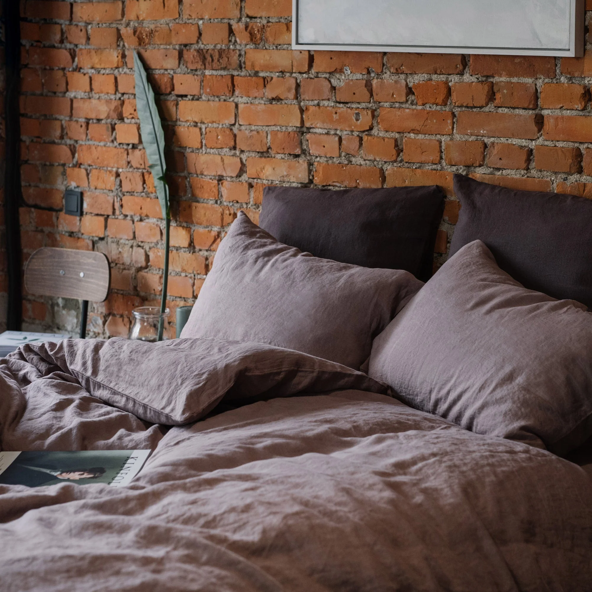 Ashes of Roses Linen Duvet Cover - Image 2