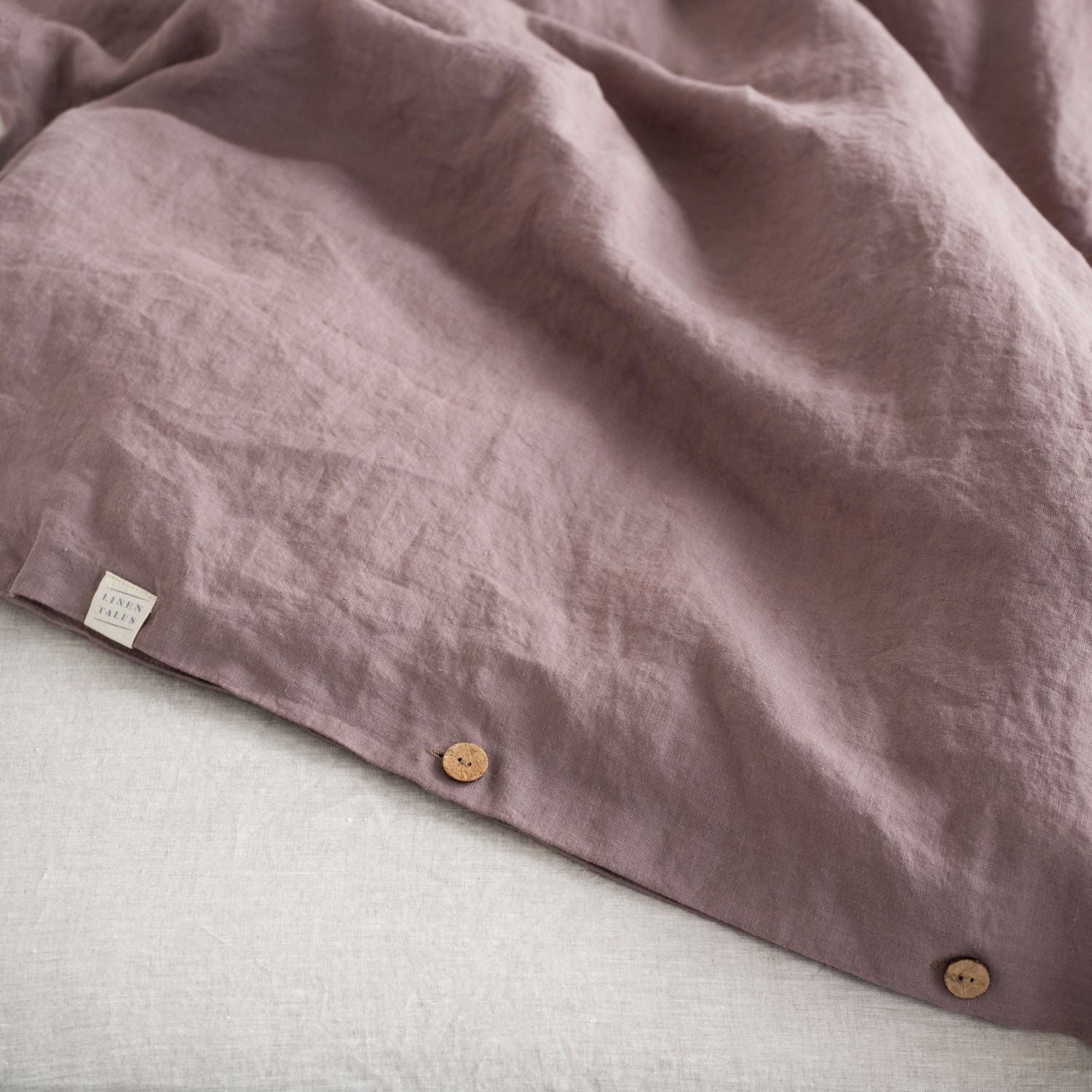 Ashes of Roses Linen Duvet Cover Set - Image 3
