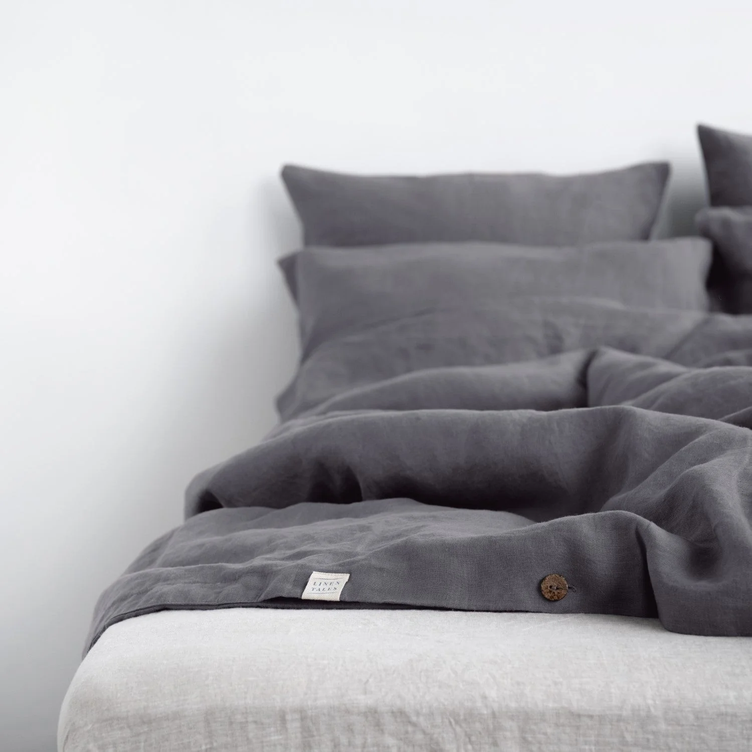 Dark Grey Linen Duvet Cover Set - Image 3