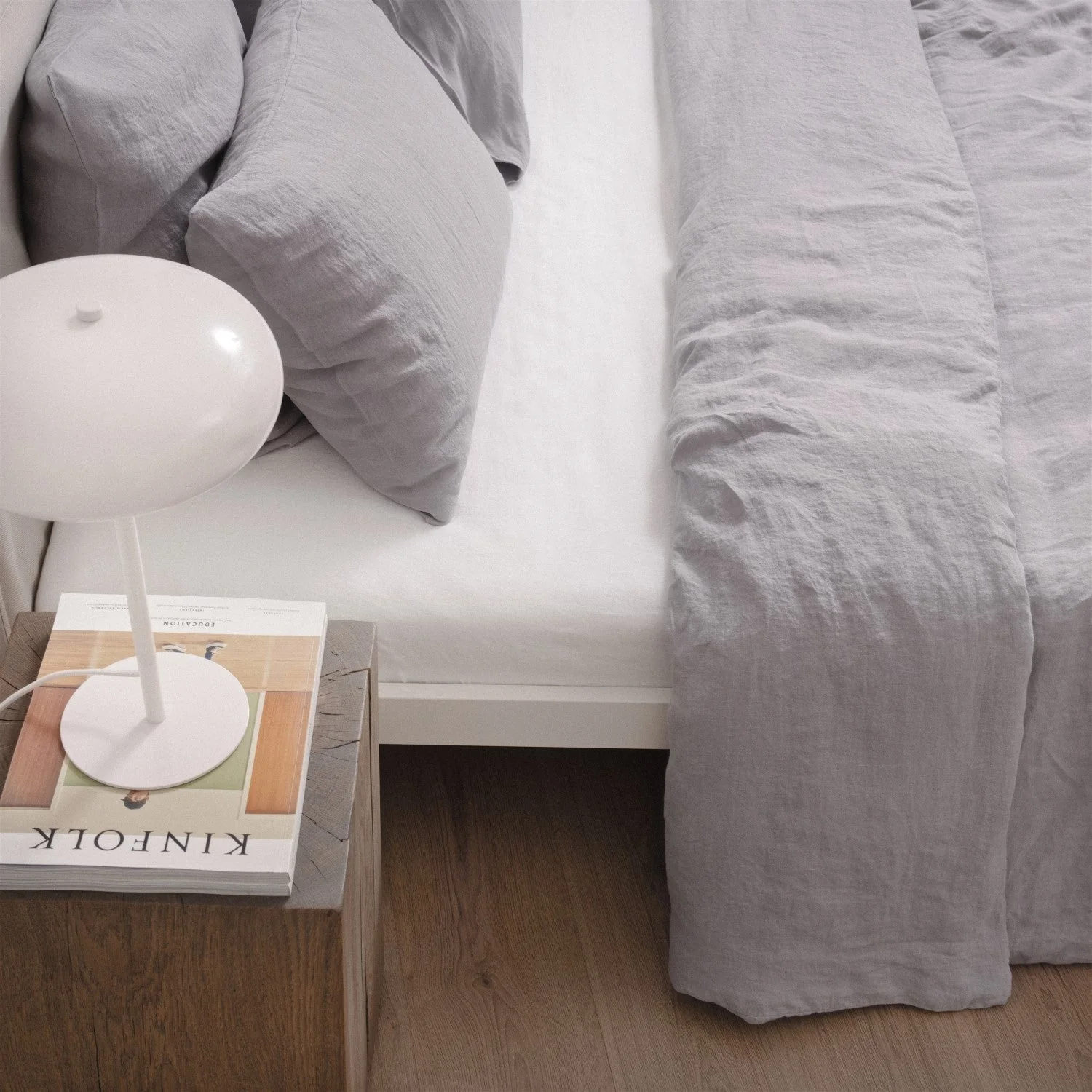 Light Grey Linen Duvet Cover Set - Image 3