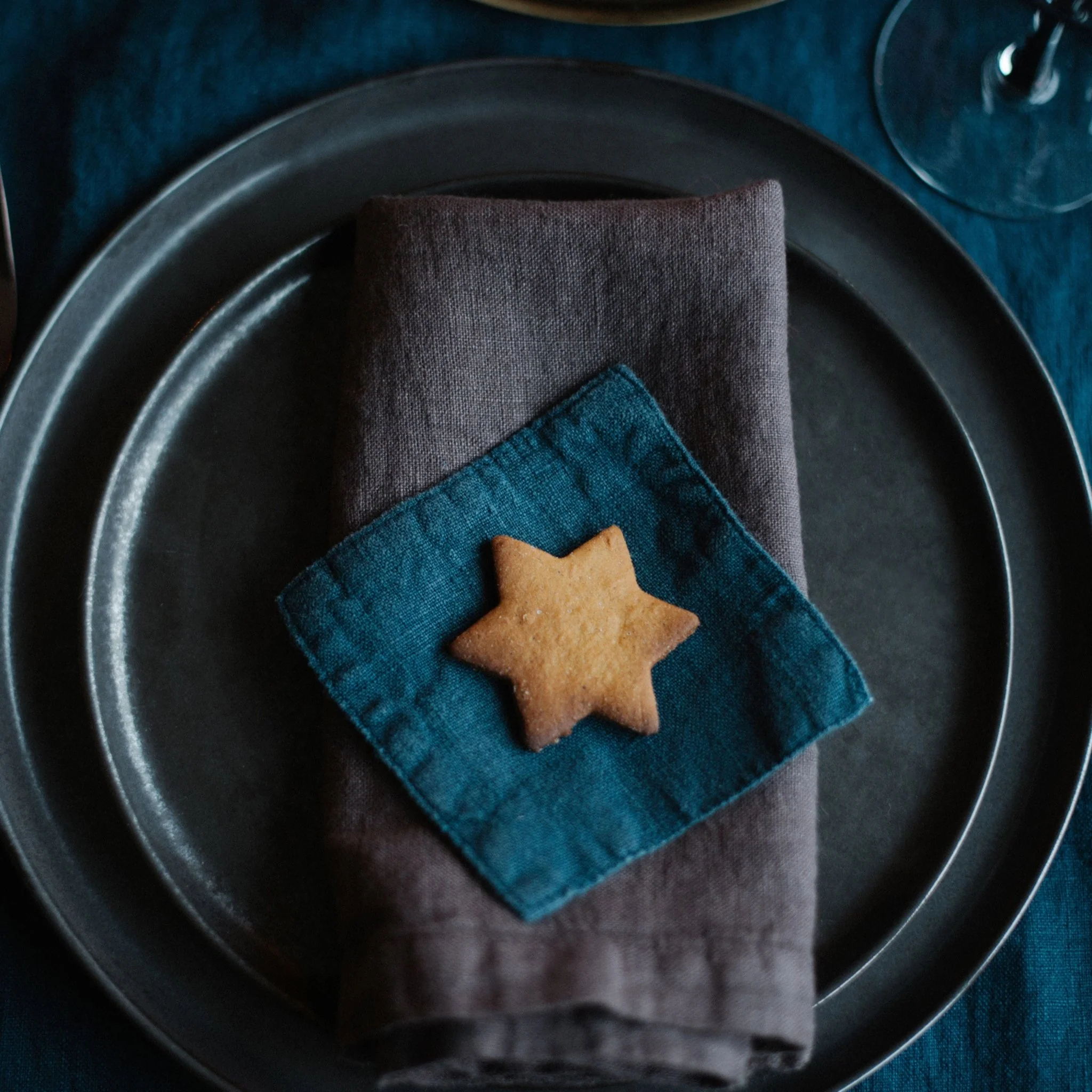 Deep Water Linen Coasters Set of 4 - Image 3