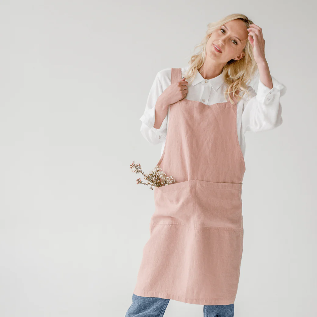 Cafe Creme Linen Crossback Apron - Image 4
