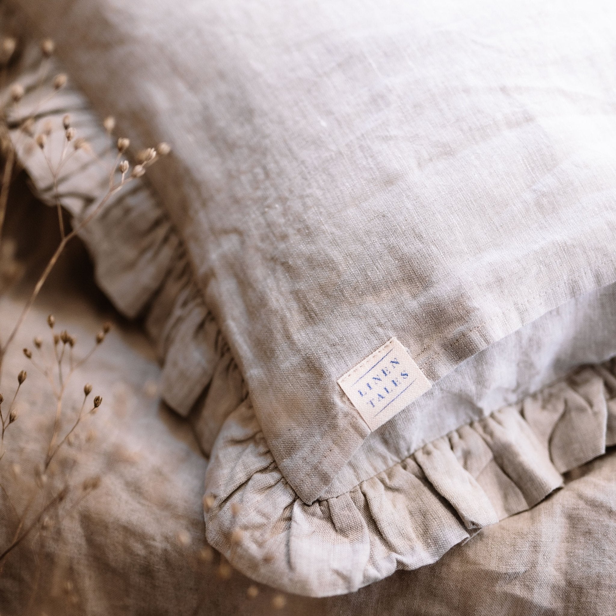 Melange Linen Pillowcase with Frills - Image 4
