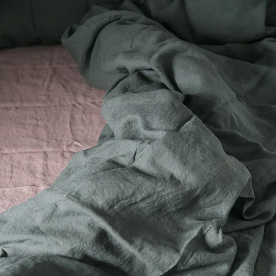 Ashes of Roses Linen Fitted Sheet - Image 2