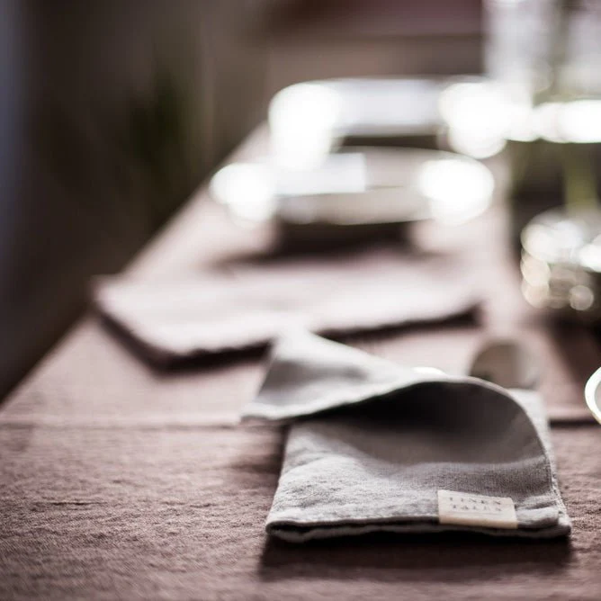 Ashes of Roses Linen Tablecloth - Image 3
