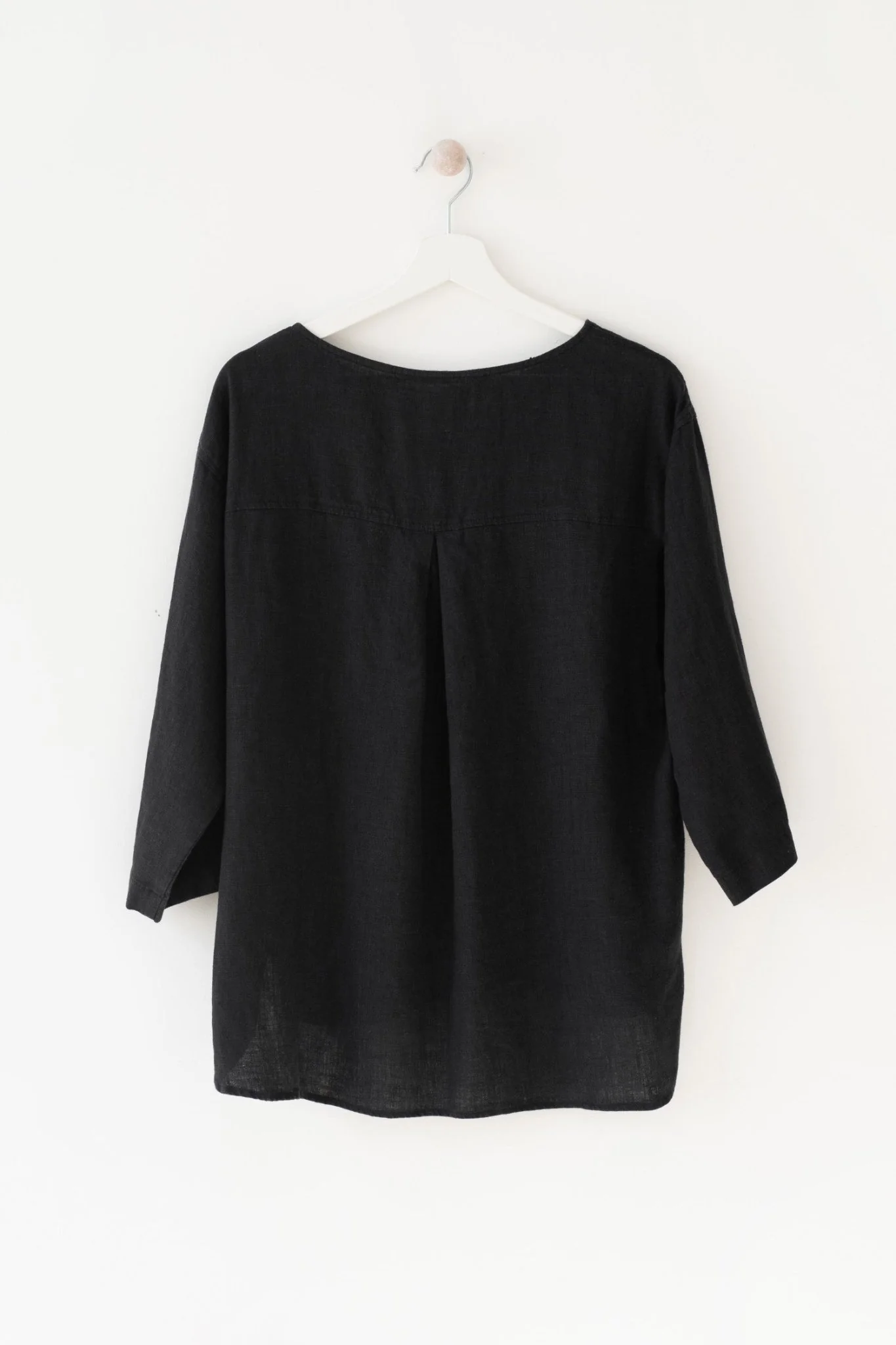 Black Linen Bilberry Top - Image 3