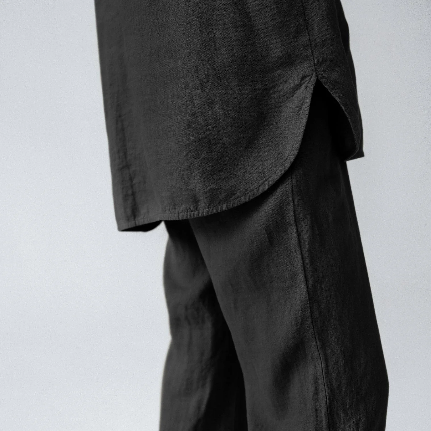 Black Linen Primrose Loungewear Set - Image 2