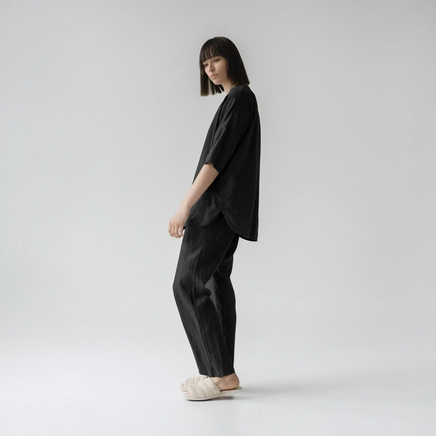 Black Linen Primrose Loungewear Set - Image 3