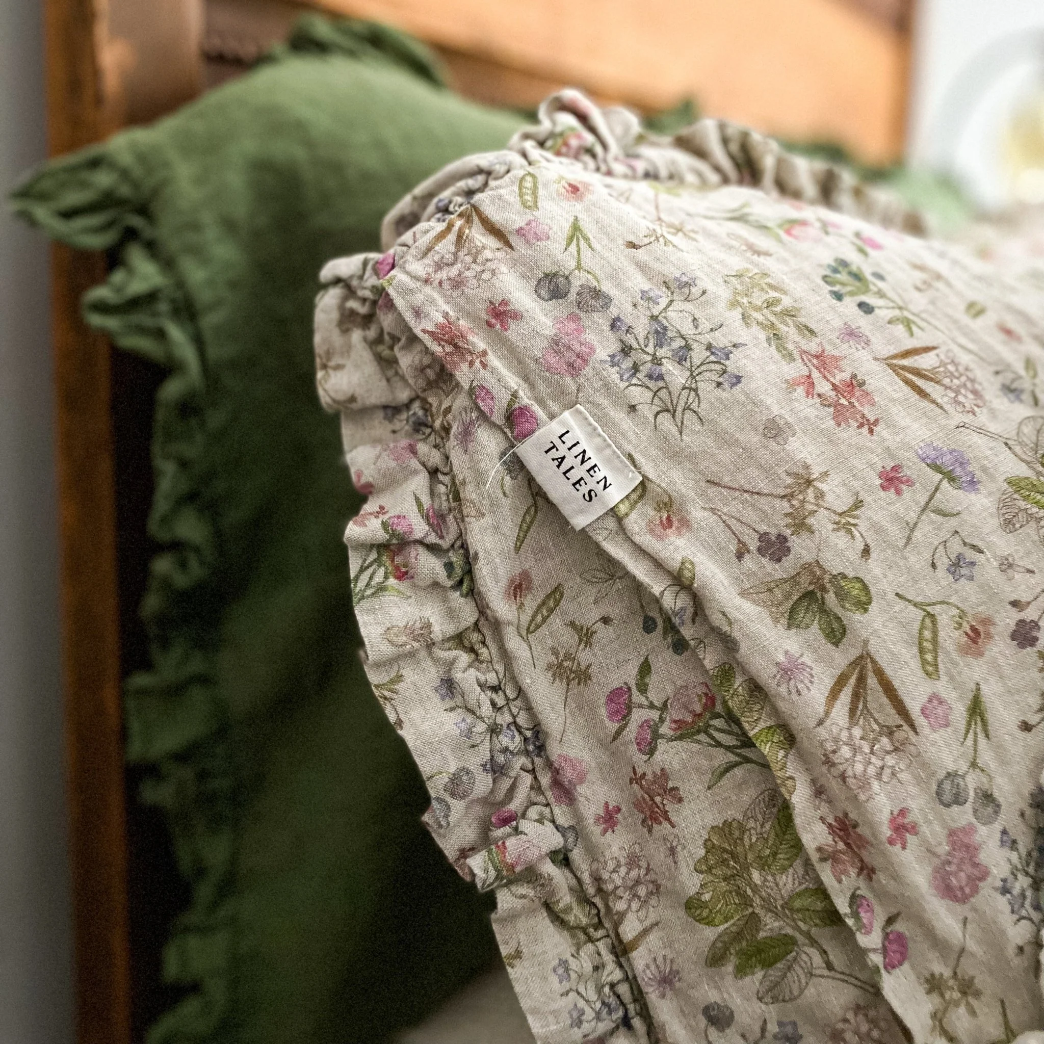 Botani Linen Pillowcase with Frills - Image 4