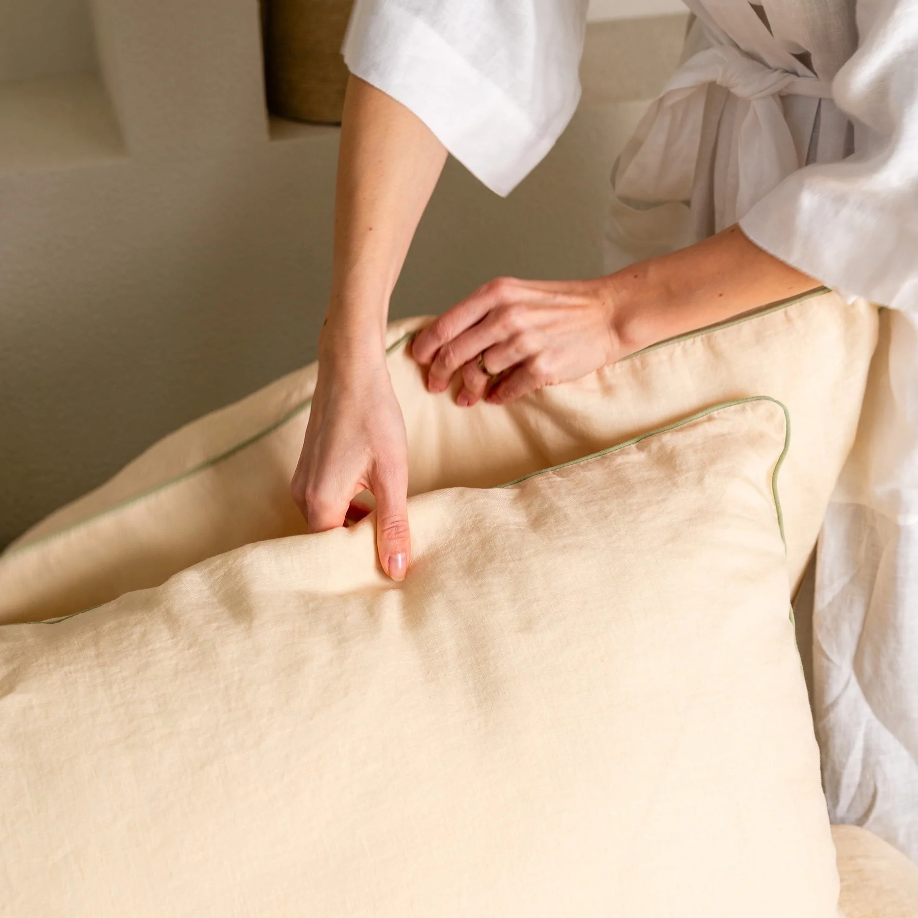 Brazilian Sand Linen Pillowcase with Sage Piping Set of 2 - Image 4