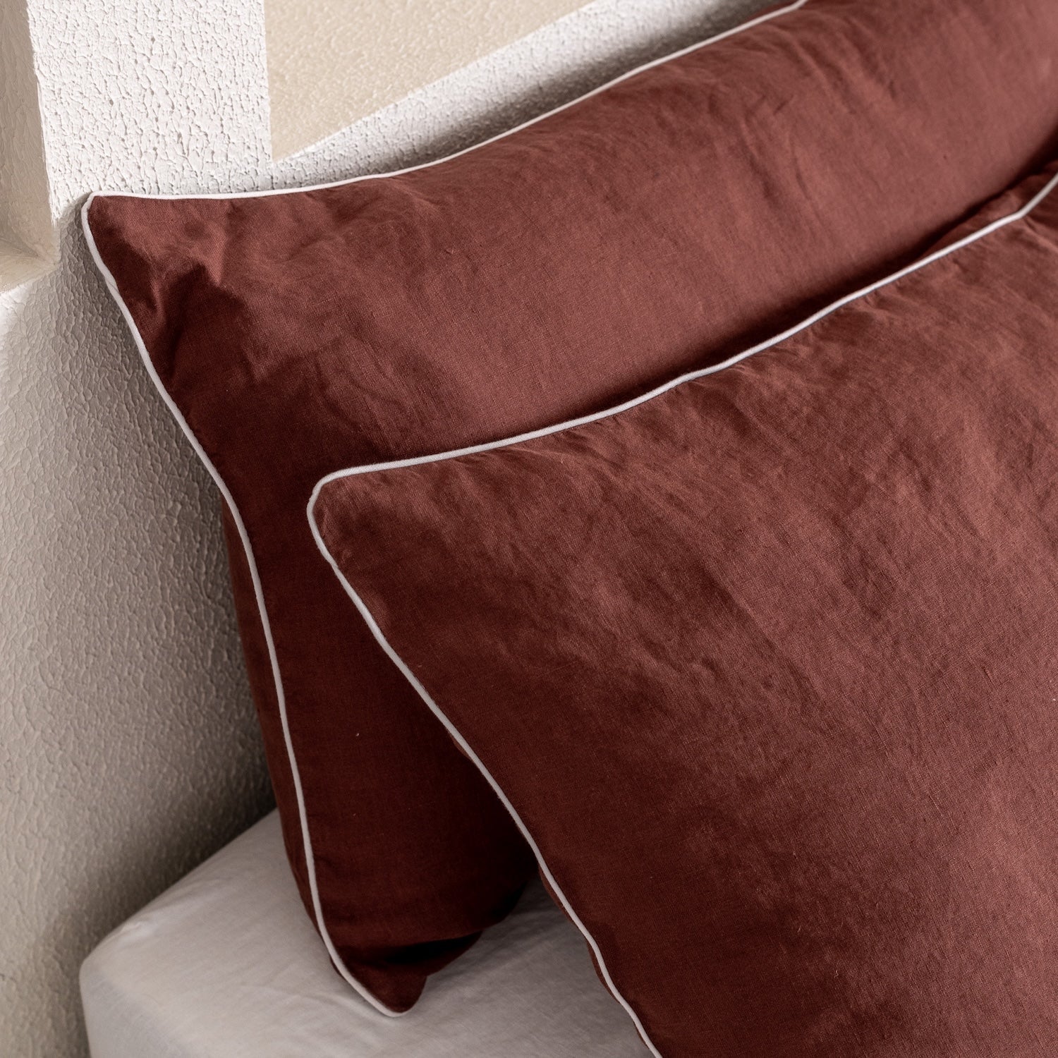 Chocolate Linen Pillowcase with White Piping Set of 2 - Image 3