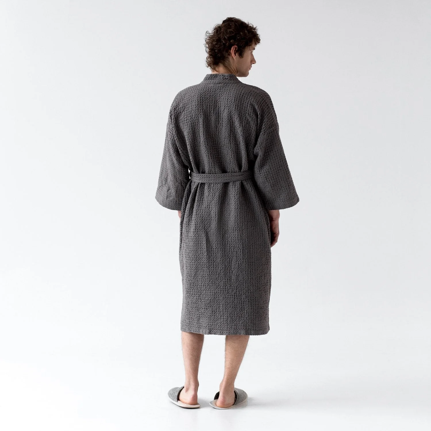 Dark Grey Linen & Cotton Honeycomb Waffle Bathrobe - Image 6