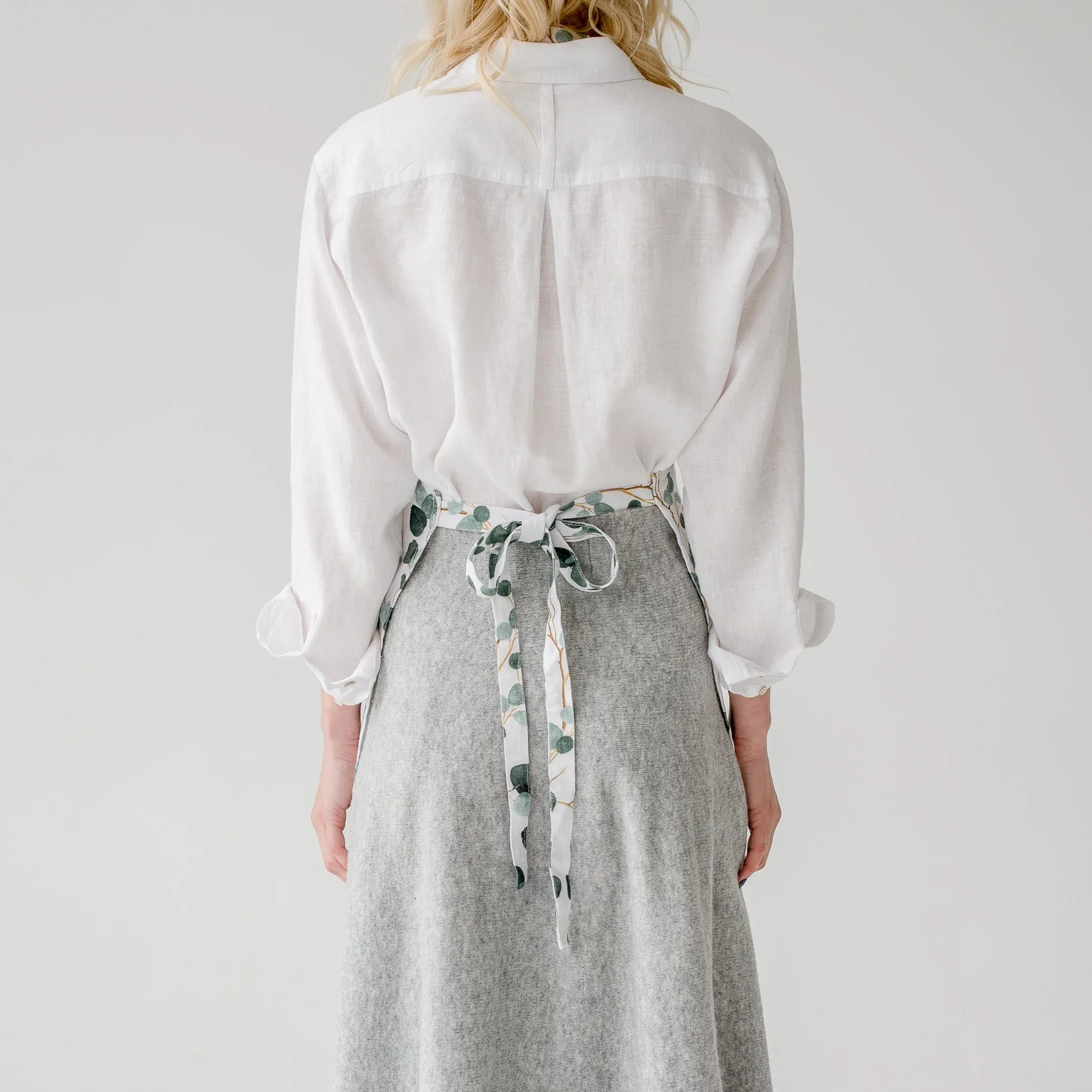 LIMITED EDITION Eucalyptus Linen Daily Apron - Image 2