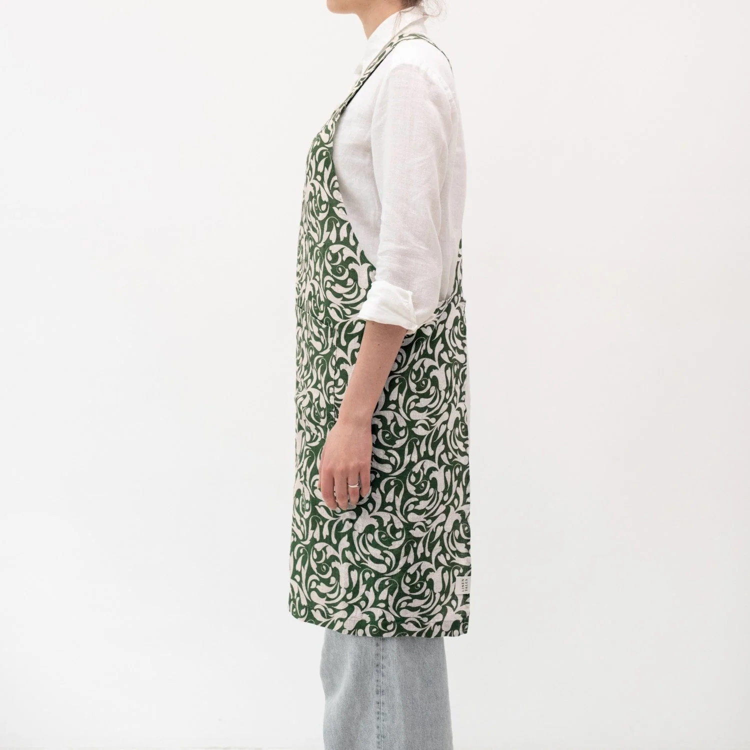 Evergreen Damask Linen Crossback Apron - Image 2