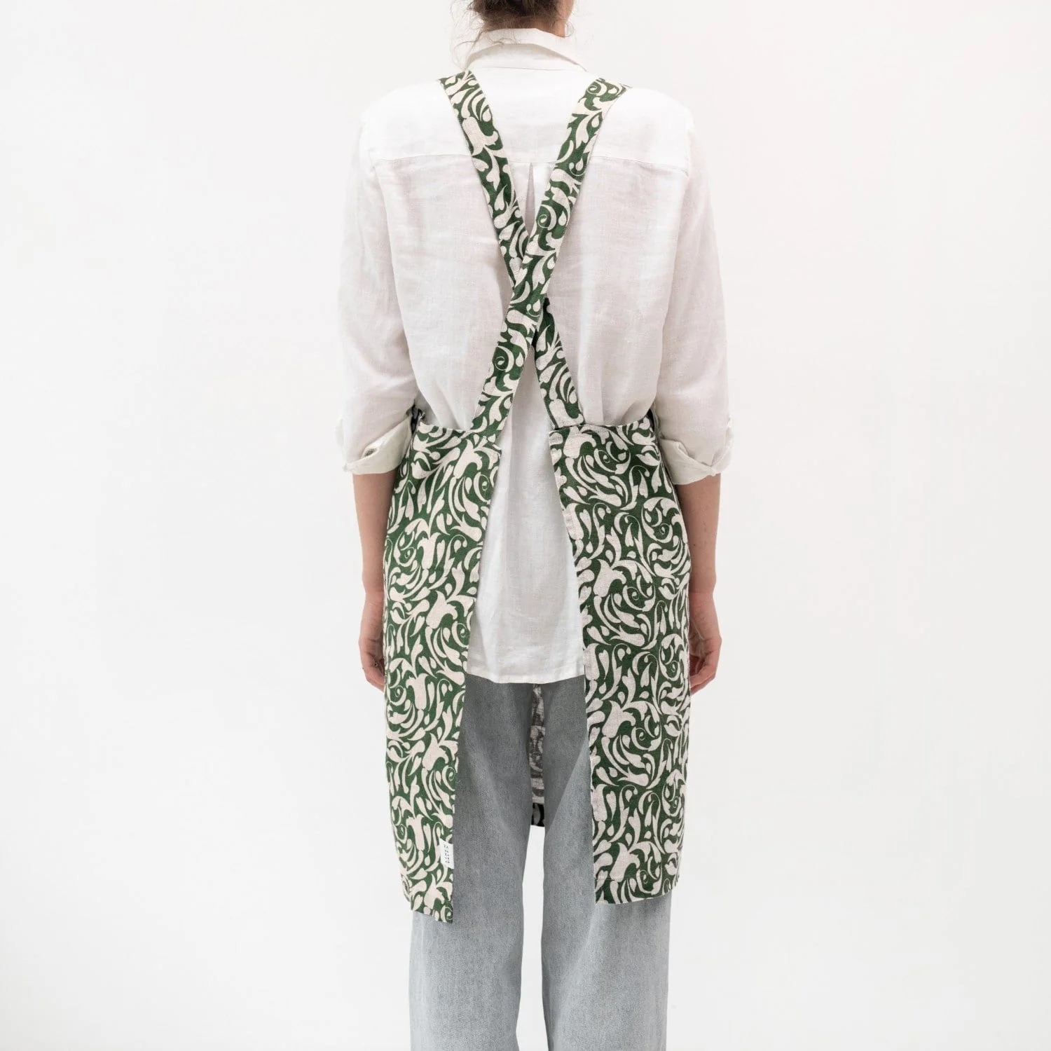Evergreen Damask Linen Crossback Apron - Image 3