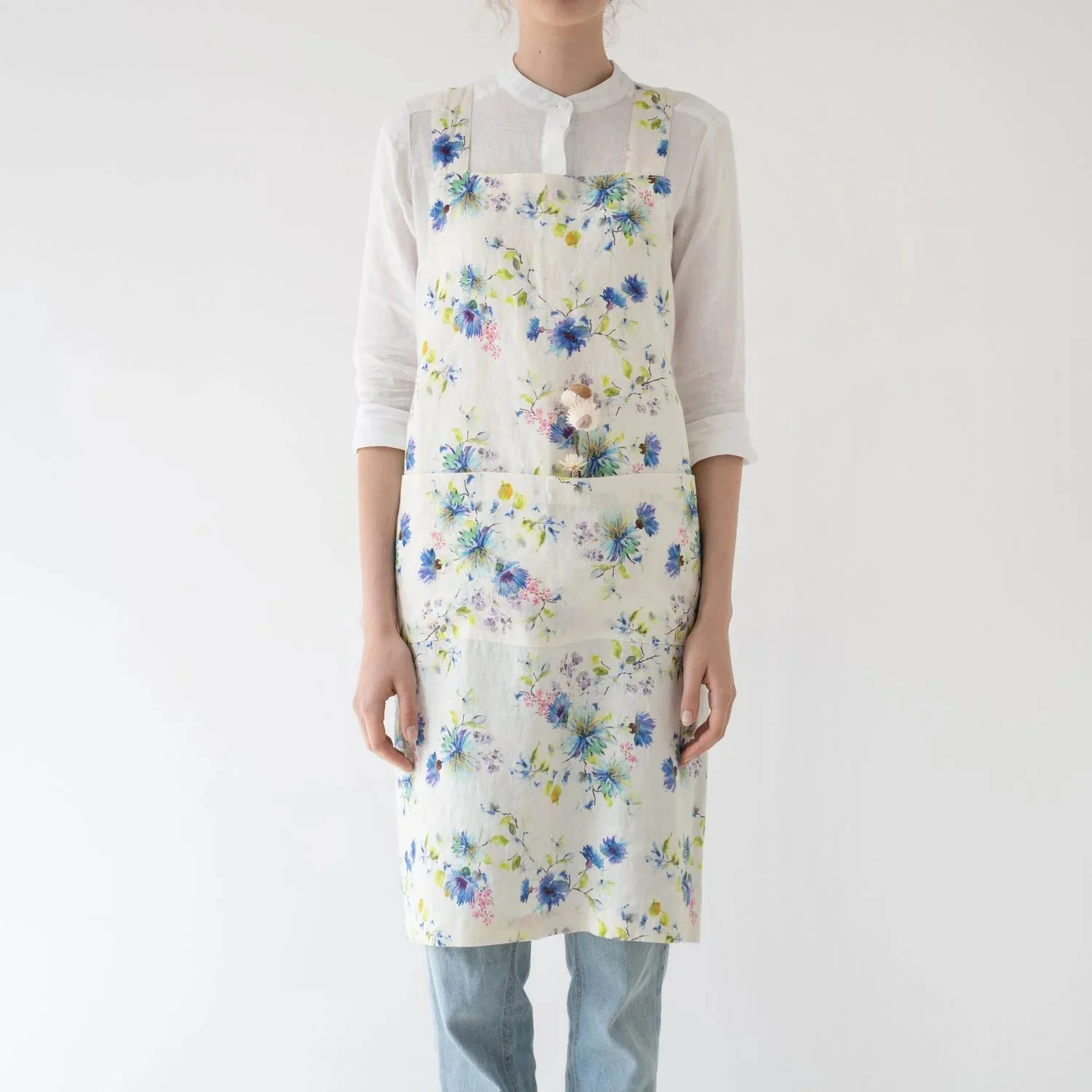 LIMITED EDITION White Flowers Linen Crossback Apron