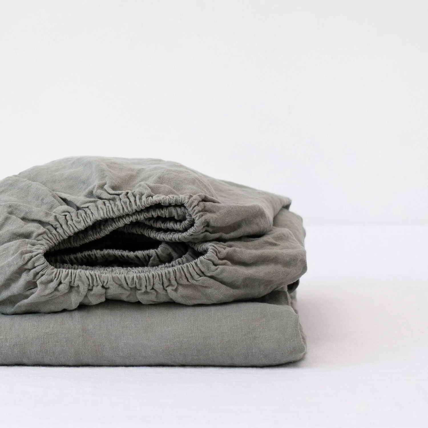 LIMITED EDITION Khaki Linen Fitted Sheet
