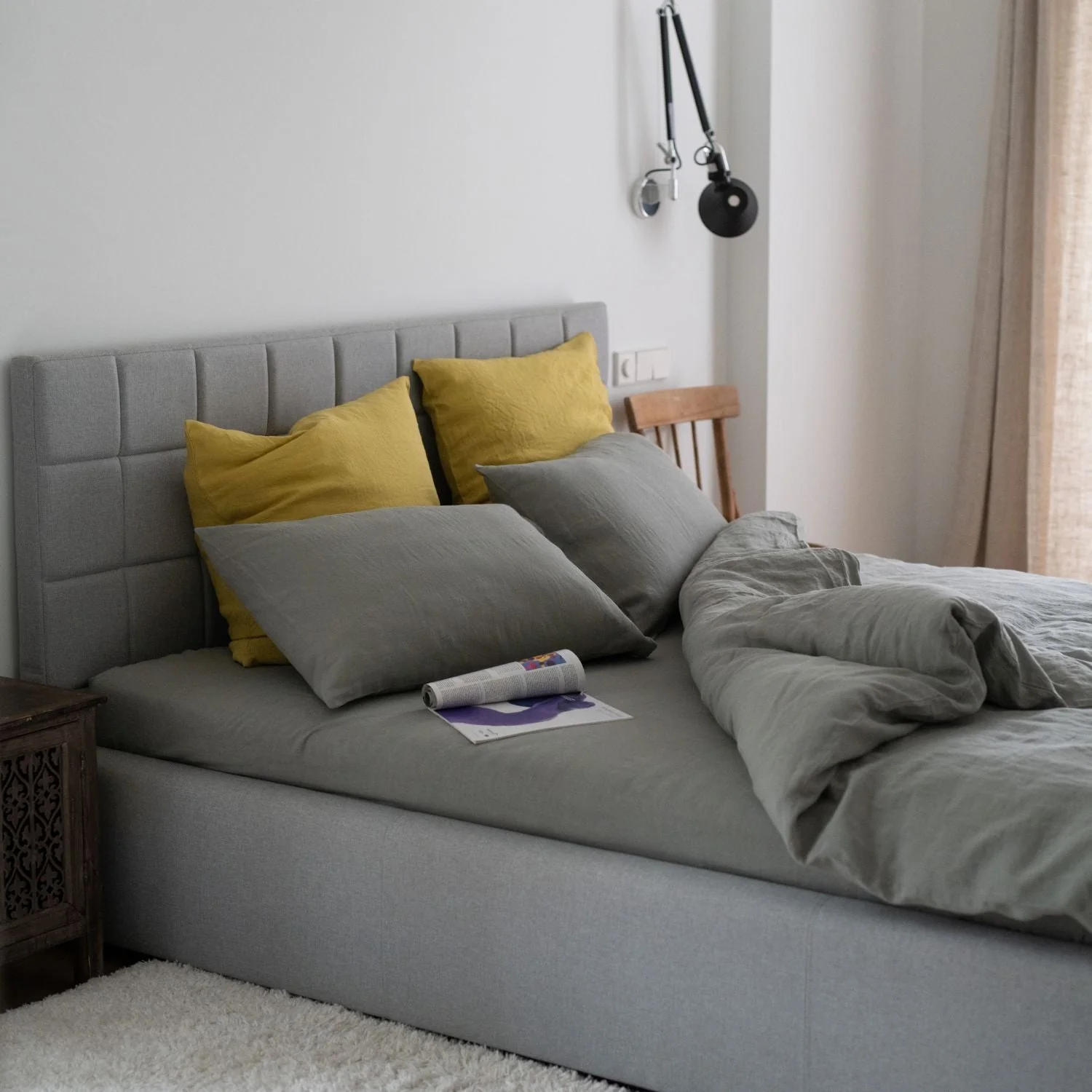 LIMITED EDITION Khaki Linen Fitted Sheet - Image 2