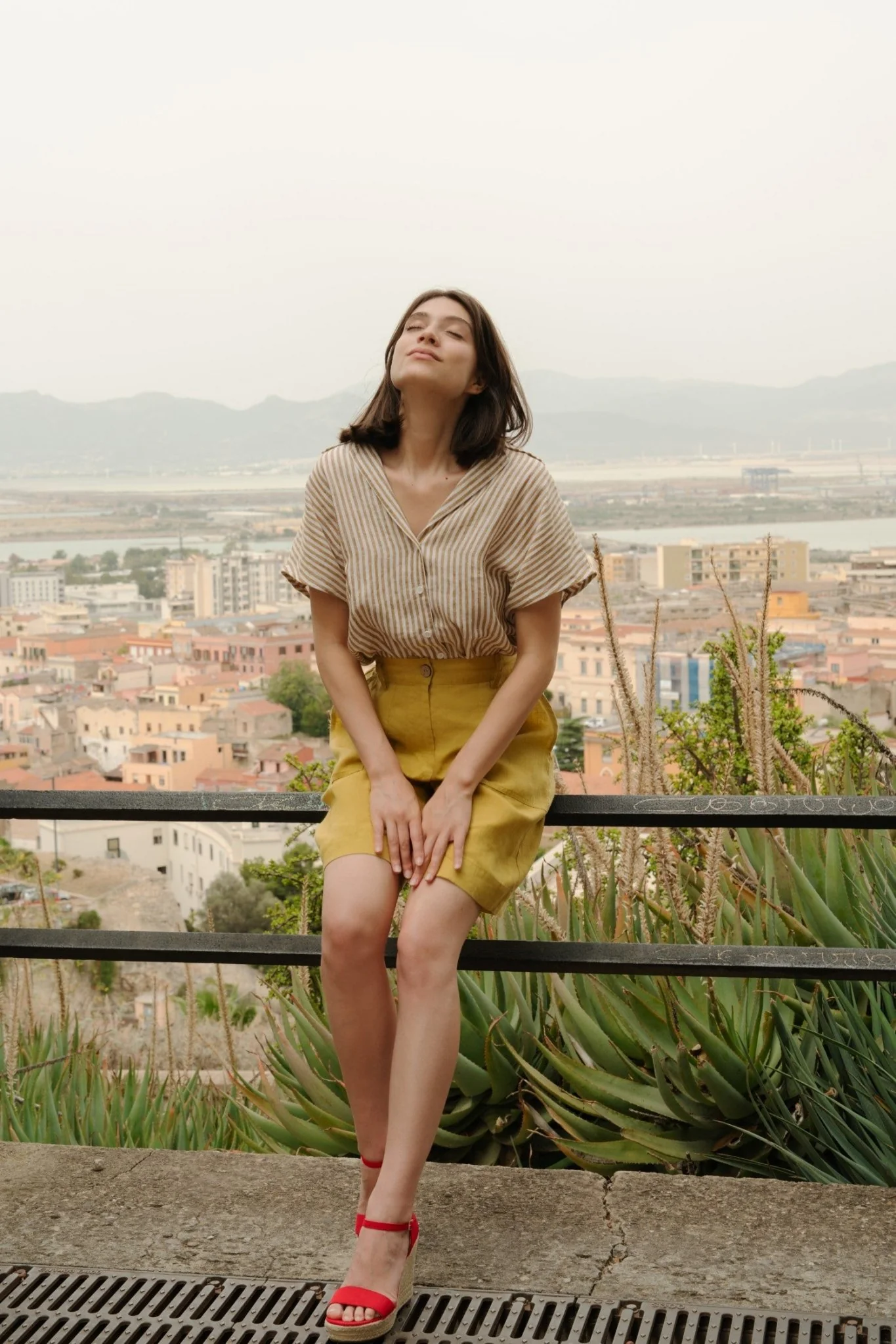 Lemon Curry Linen Etude Shorts - Image 3