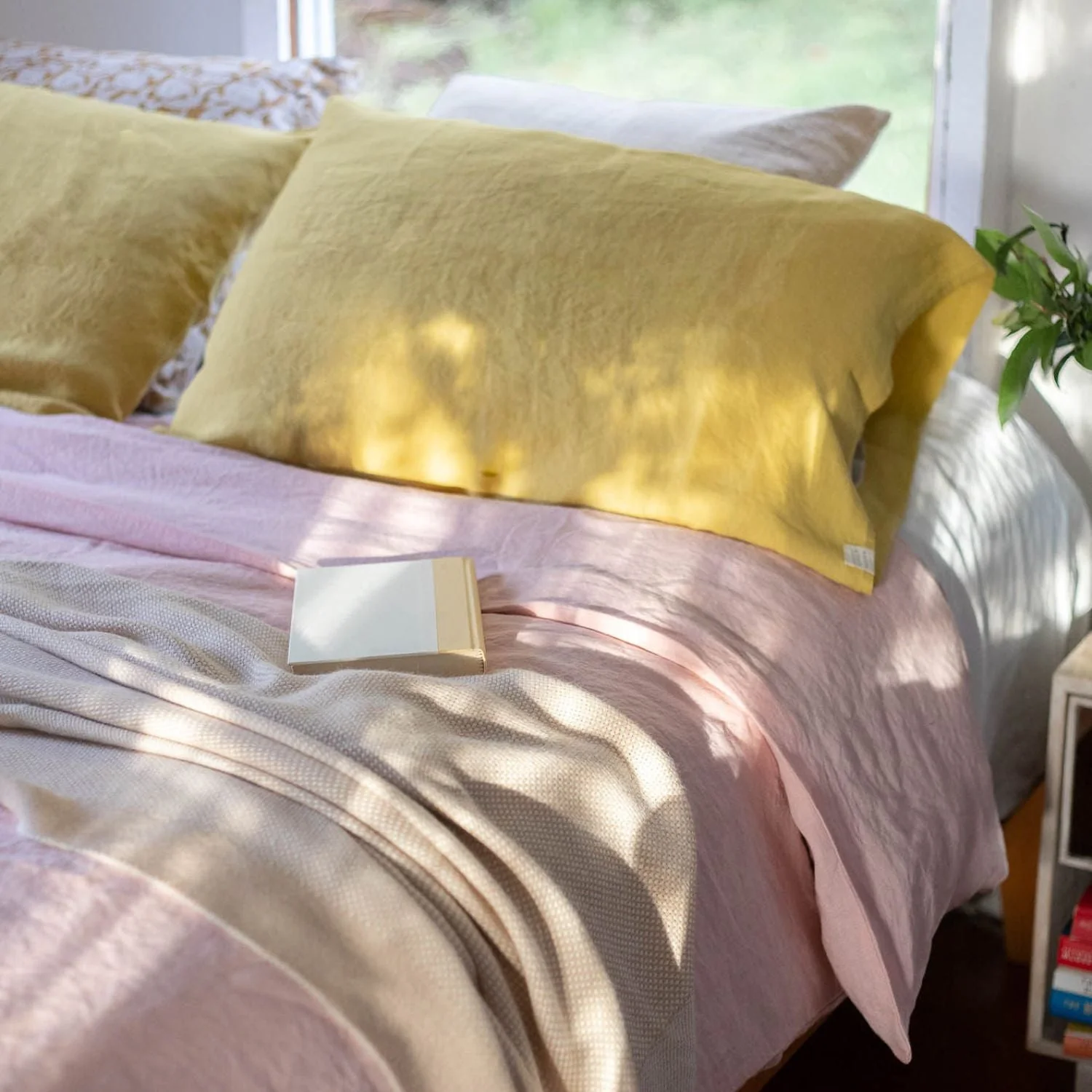 Lemon Curry Linen Pillowcase - Image 2