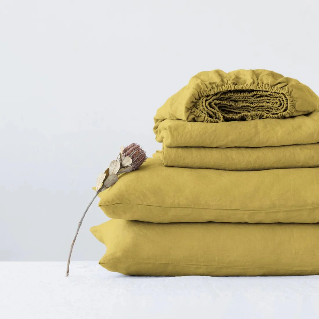Lemon Curry Linen Sheet Set