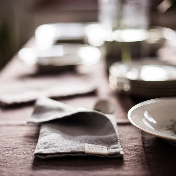 Light Grey Linen Napkins Set of 2 - Image 3