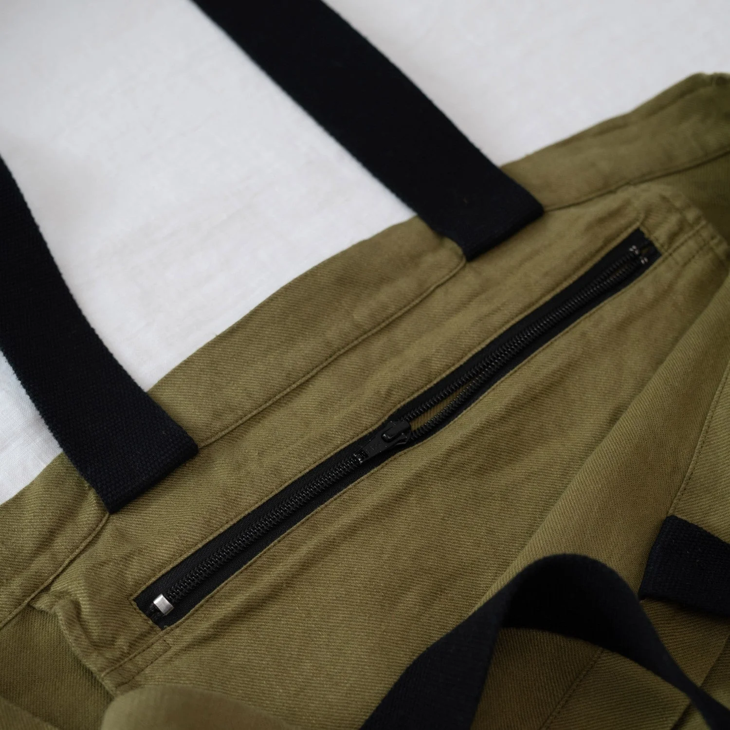 LIMITED EDITION Linen Tales Persian Blue Twill Linen Shoulder Bag - Image 4