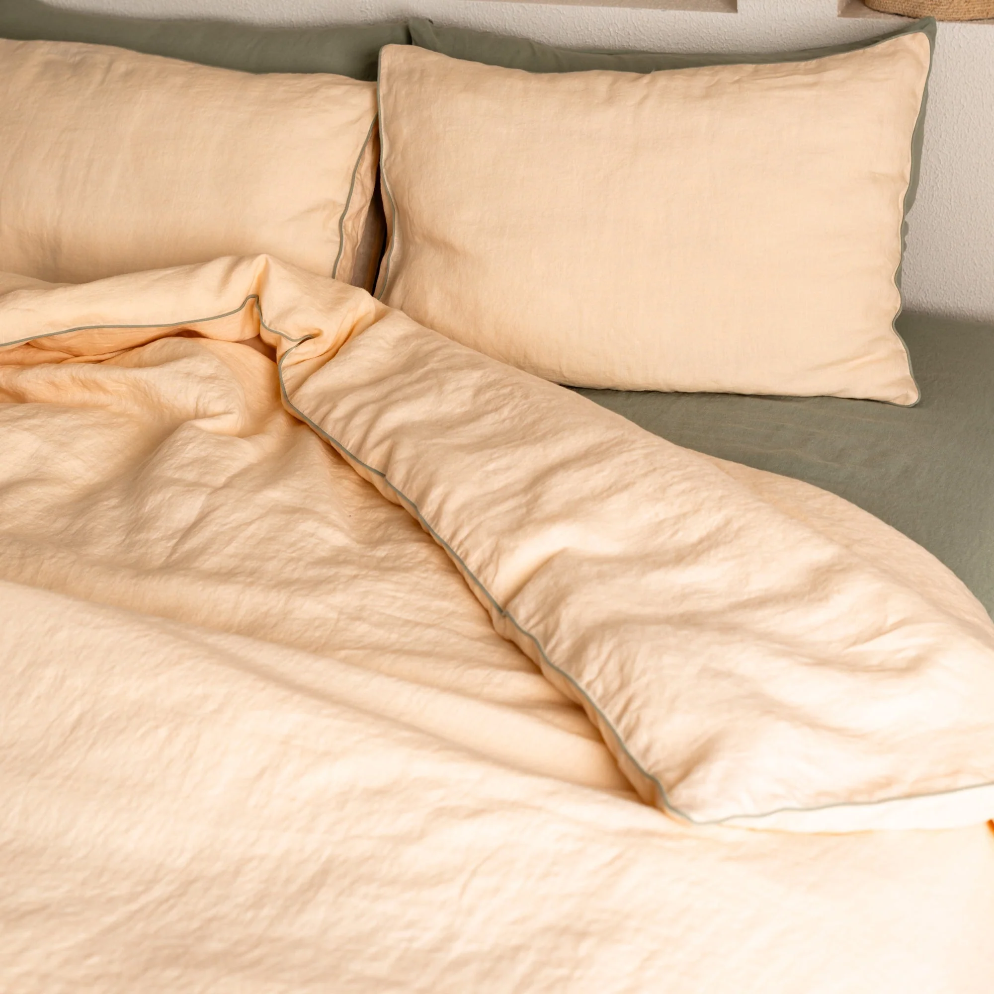Brazilian Sand Linen Duvet Cover Set with Sage Piping - Image 3