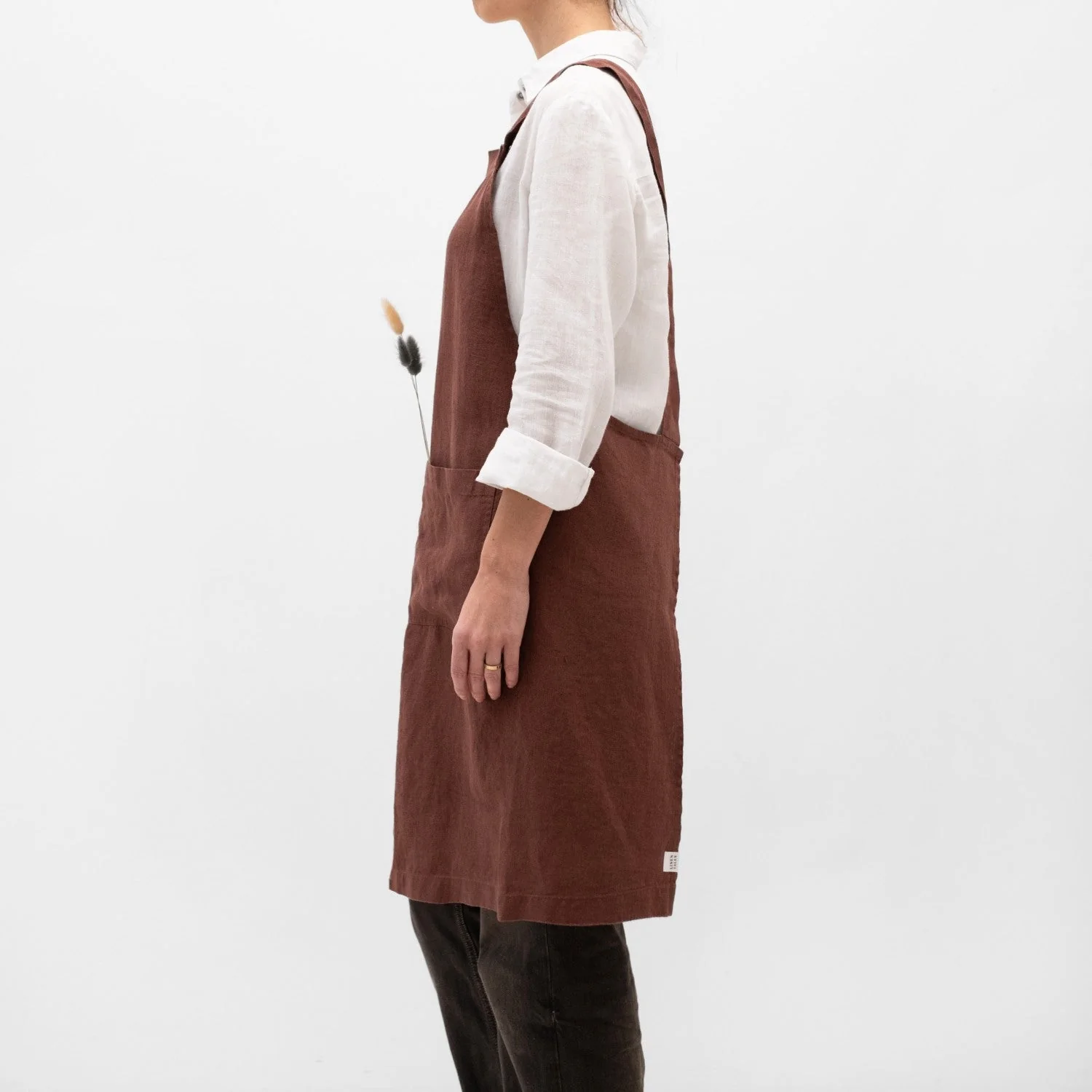 Chocolate Linen Crossback Apron - Image 2