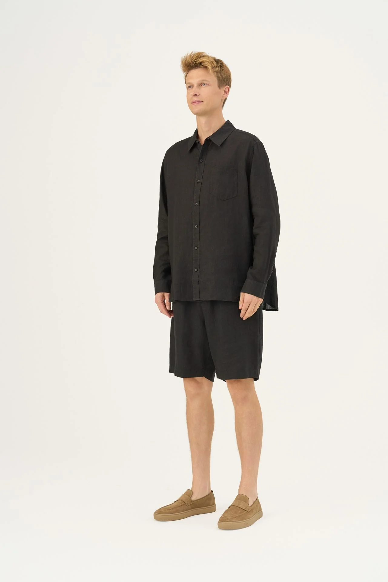 Black Linen Larch Shirt - Image 3