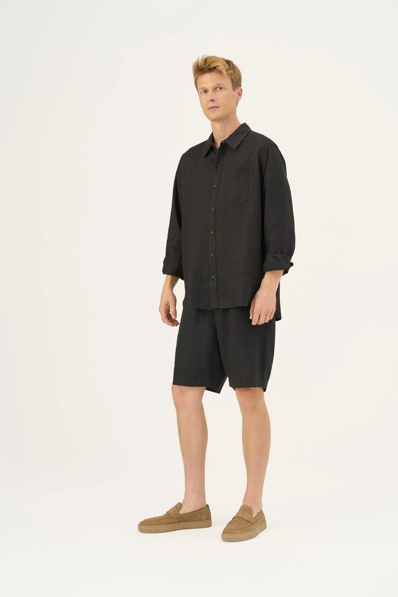 Black Linen Larch Shirt - Image 7