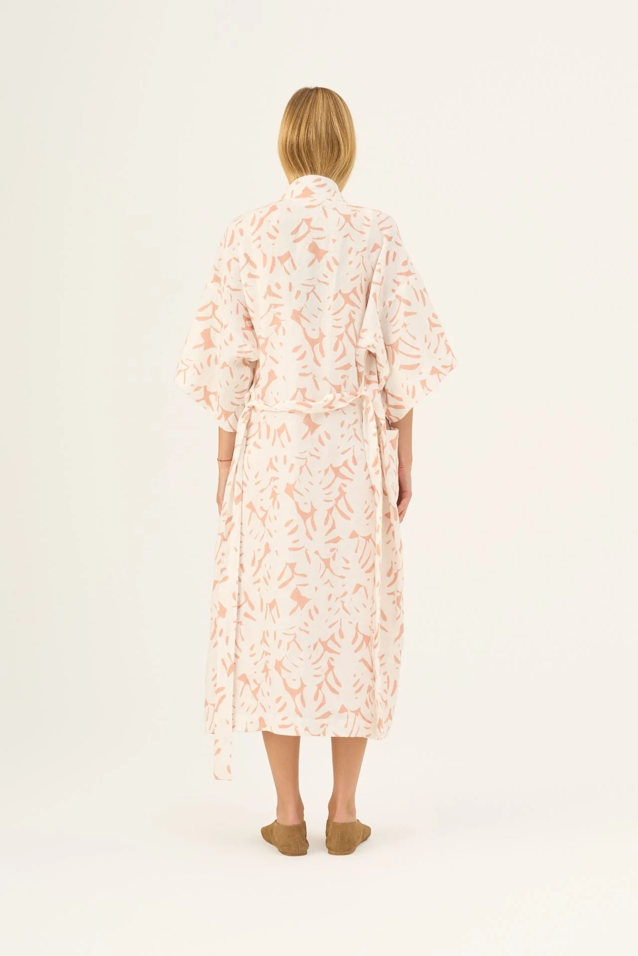 White Monstera Linen Summer Bathrobe - Image 4