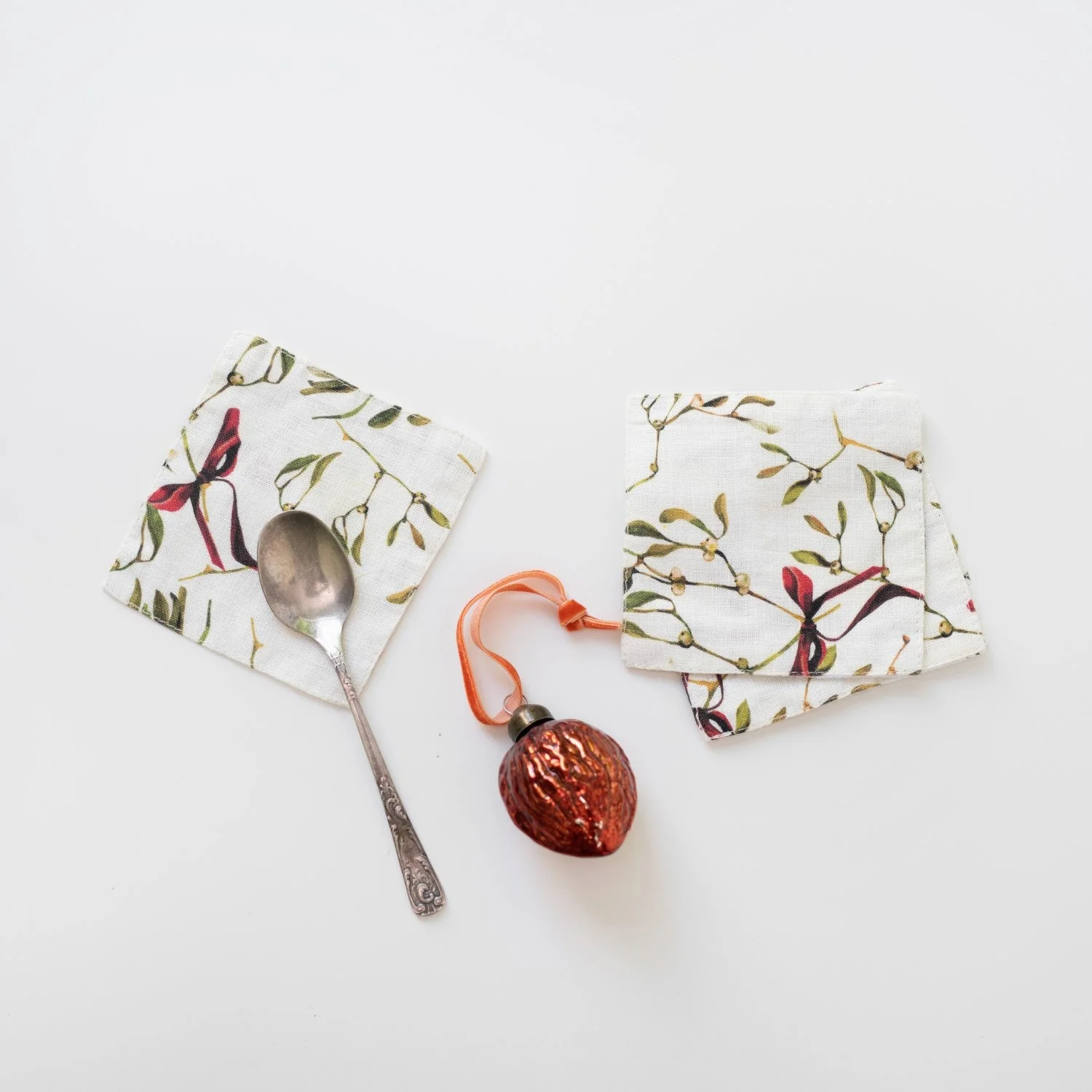 Mistletoe Linen Coasters Set of 4