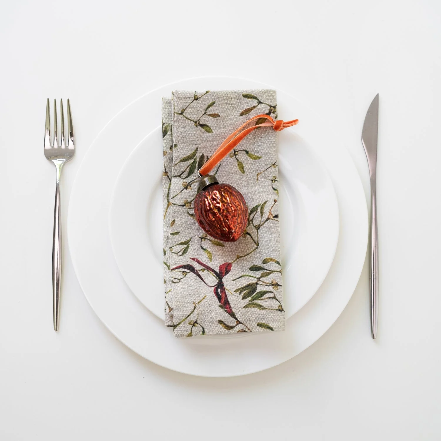 Mistletoe on Natural Linen Napkins Set of 2