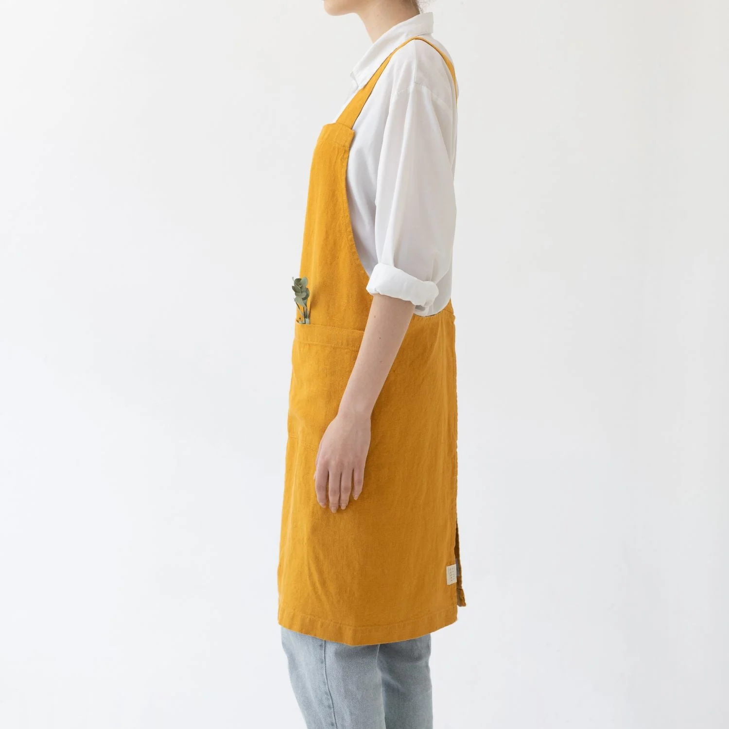 LIMITED EDITION Mustard Linen Crossback Apron - Image 3