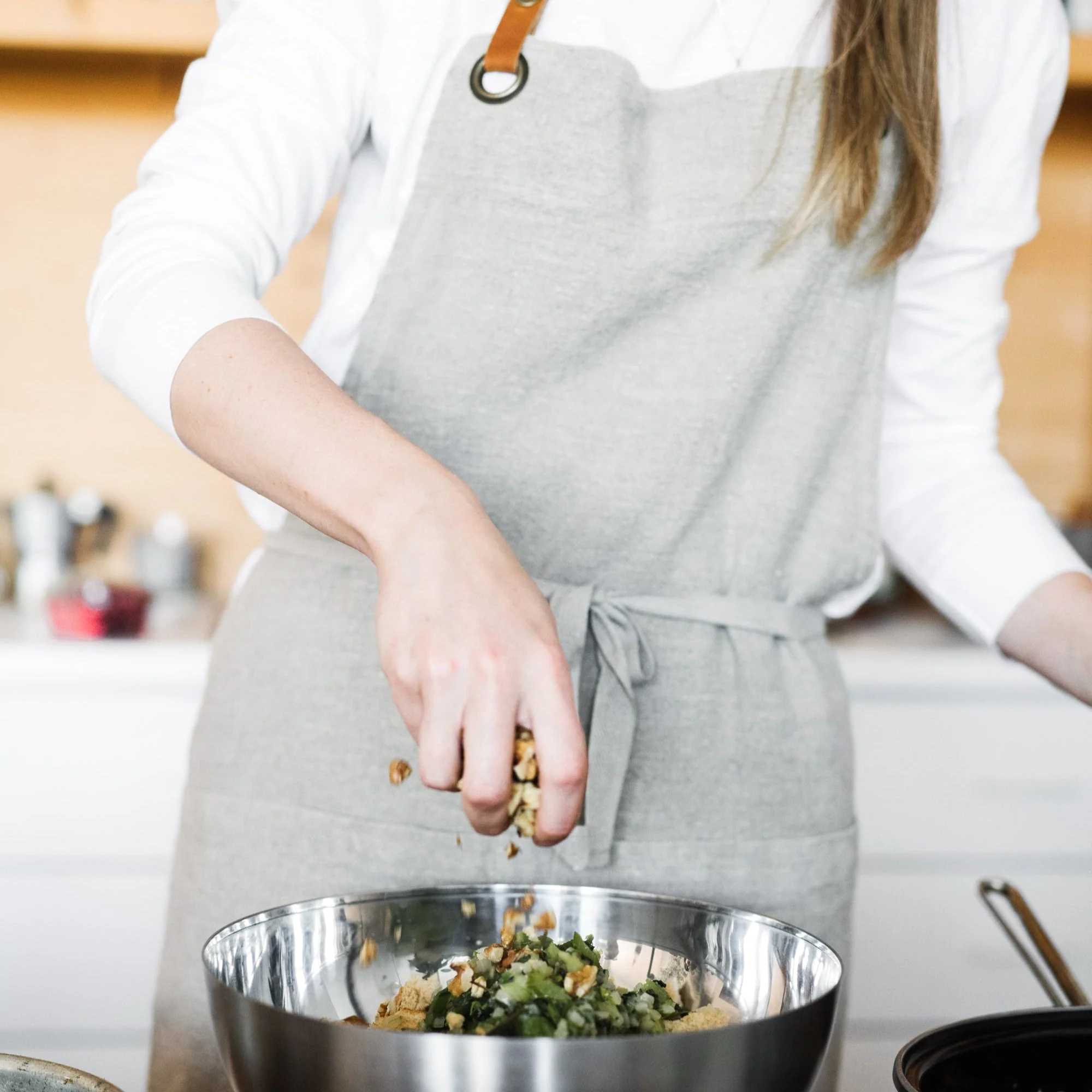 Natural Linen Luxury Apron - Image 3