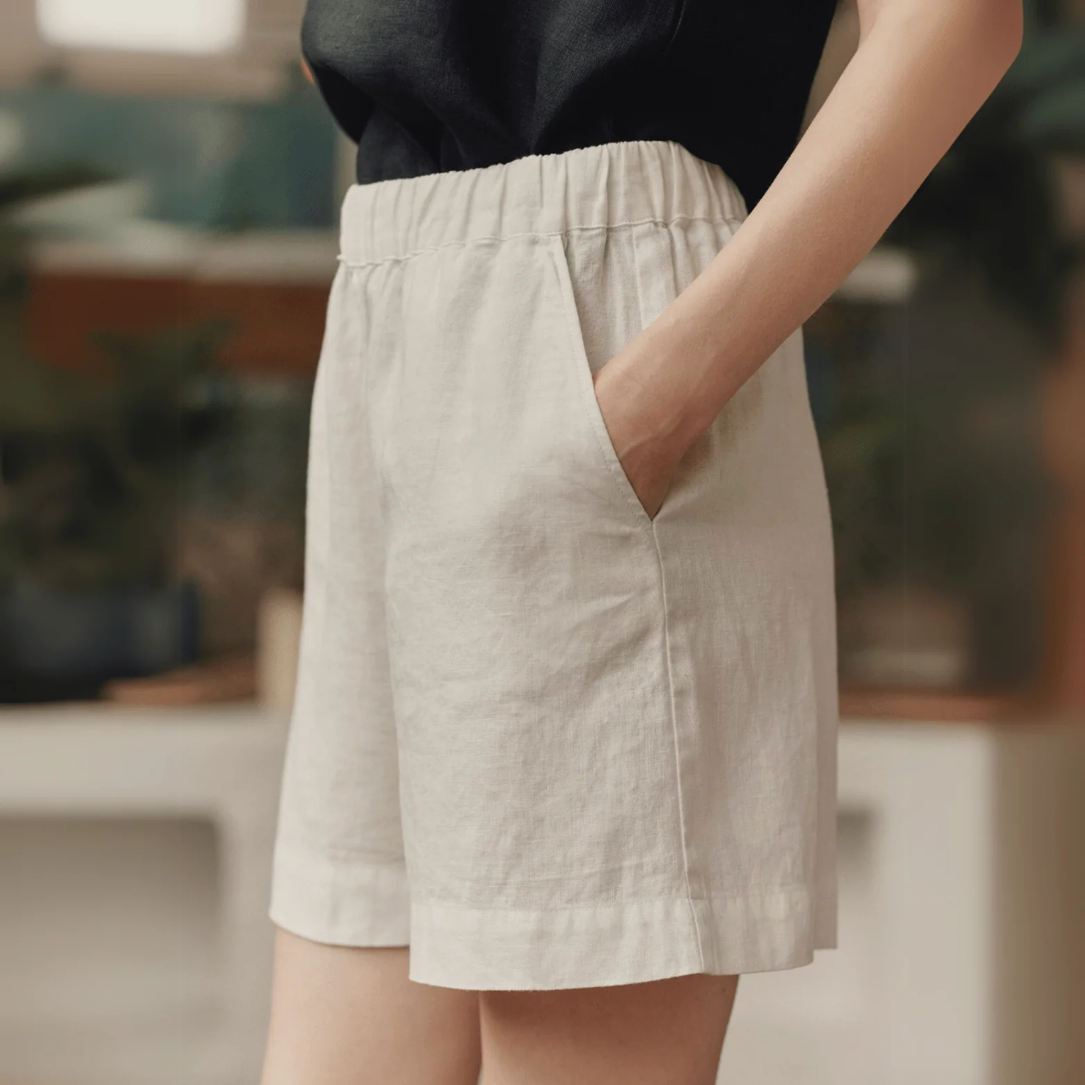 Optical White Linen Hip-Hop Shorts - Image 3