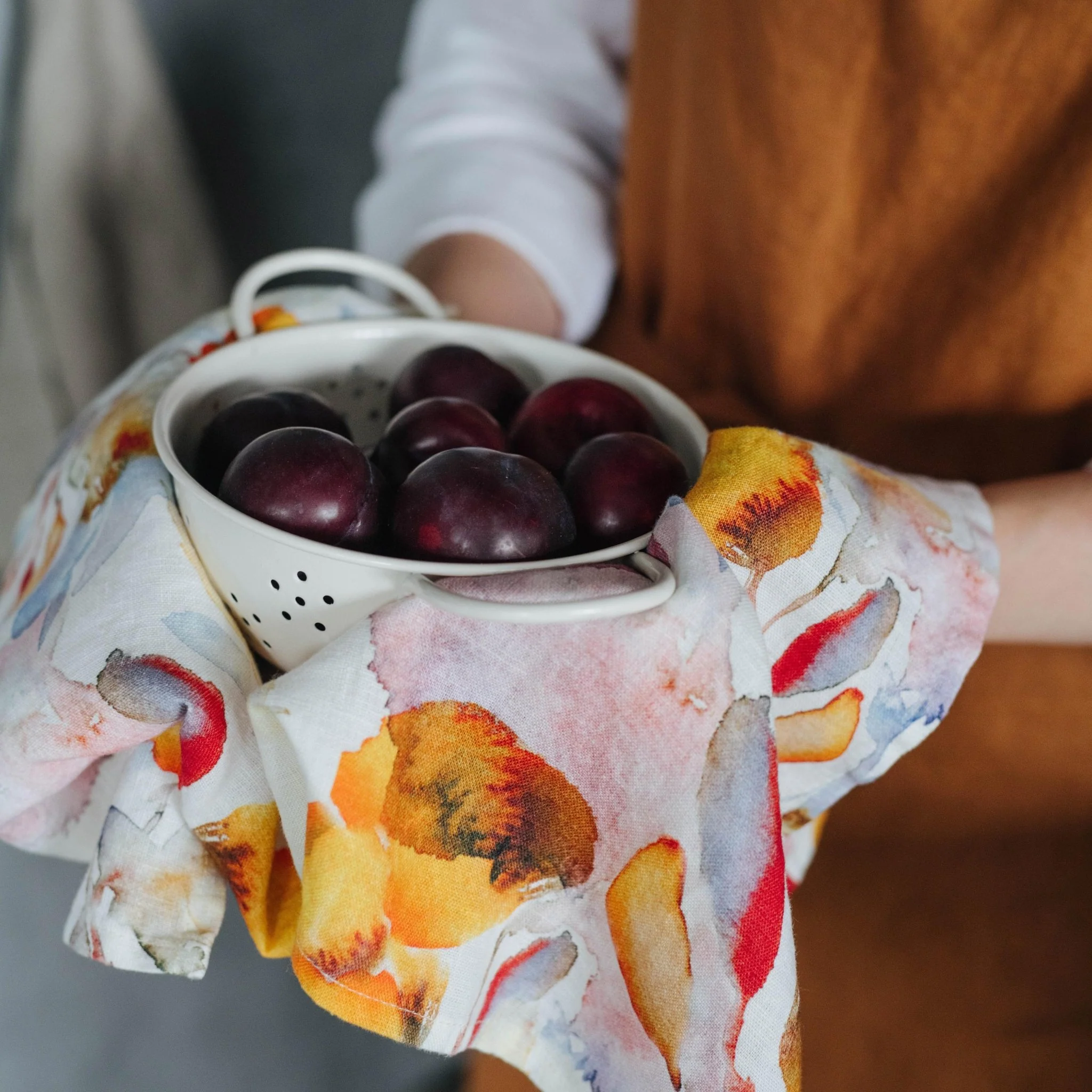 LIMITED EDITION Orange Flow Linen Kitchen Towel - Image 2