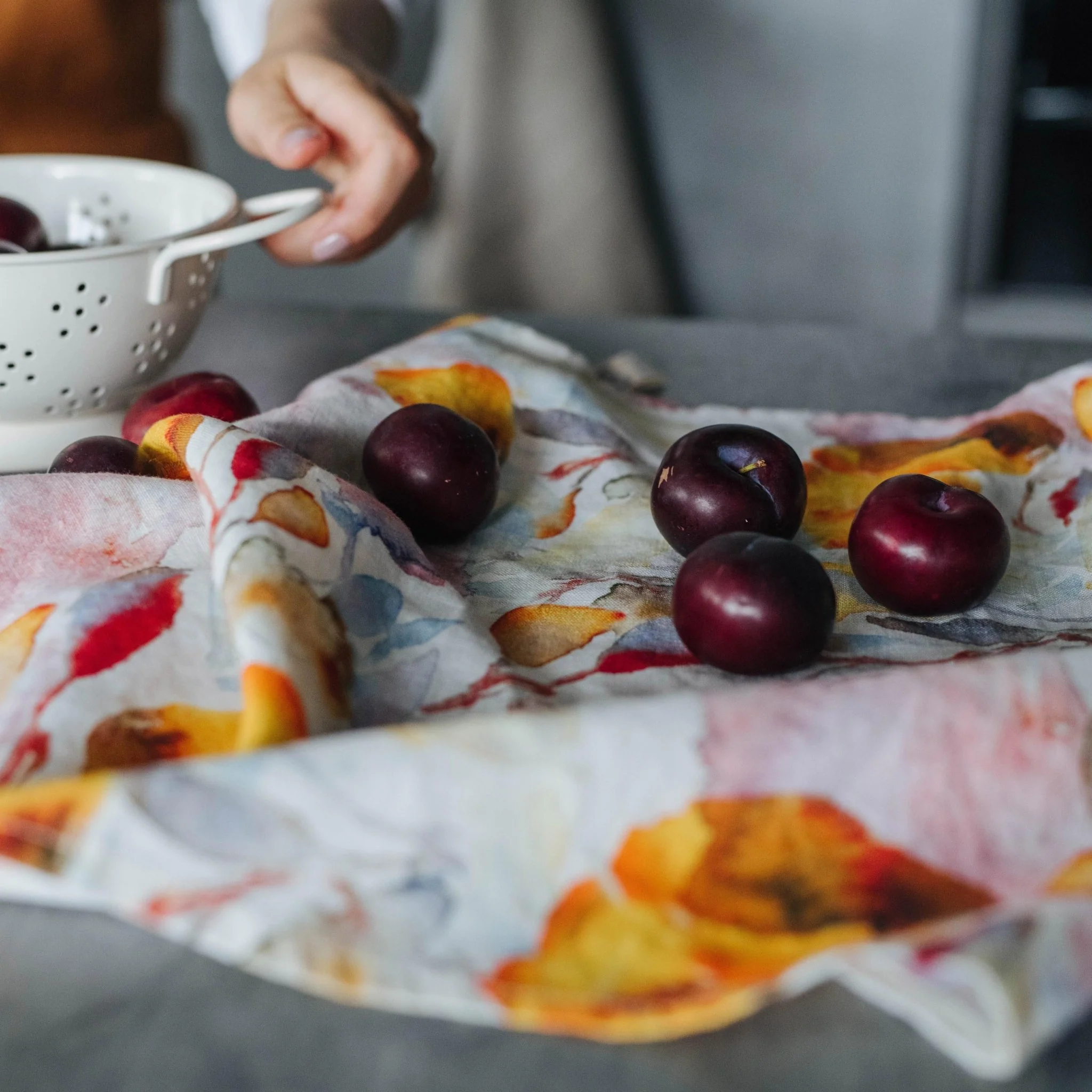 LIMITED EDITION Orange Flow Linen Kitchen Towel - Image 3