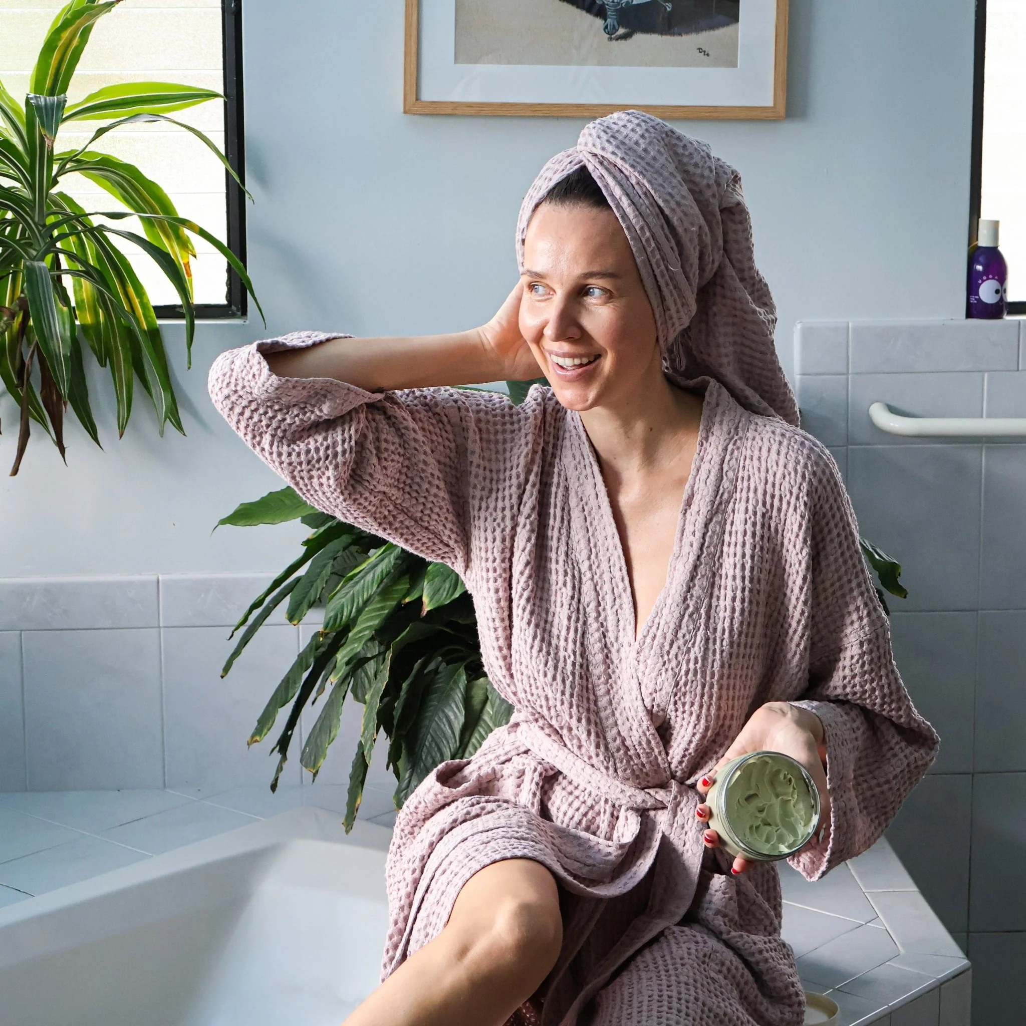 Powder Linen & Cotton Honeycomb Waffle Bathrobe - Image 5