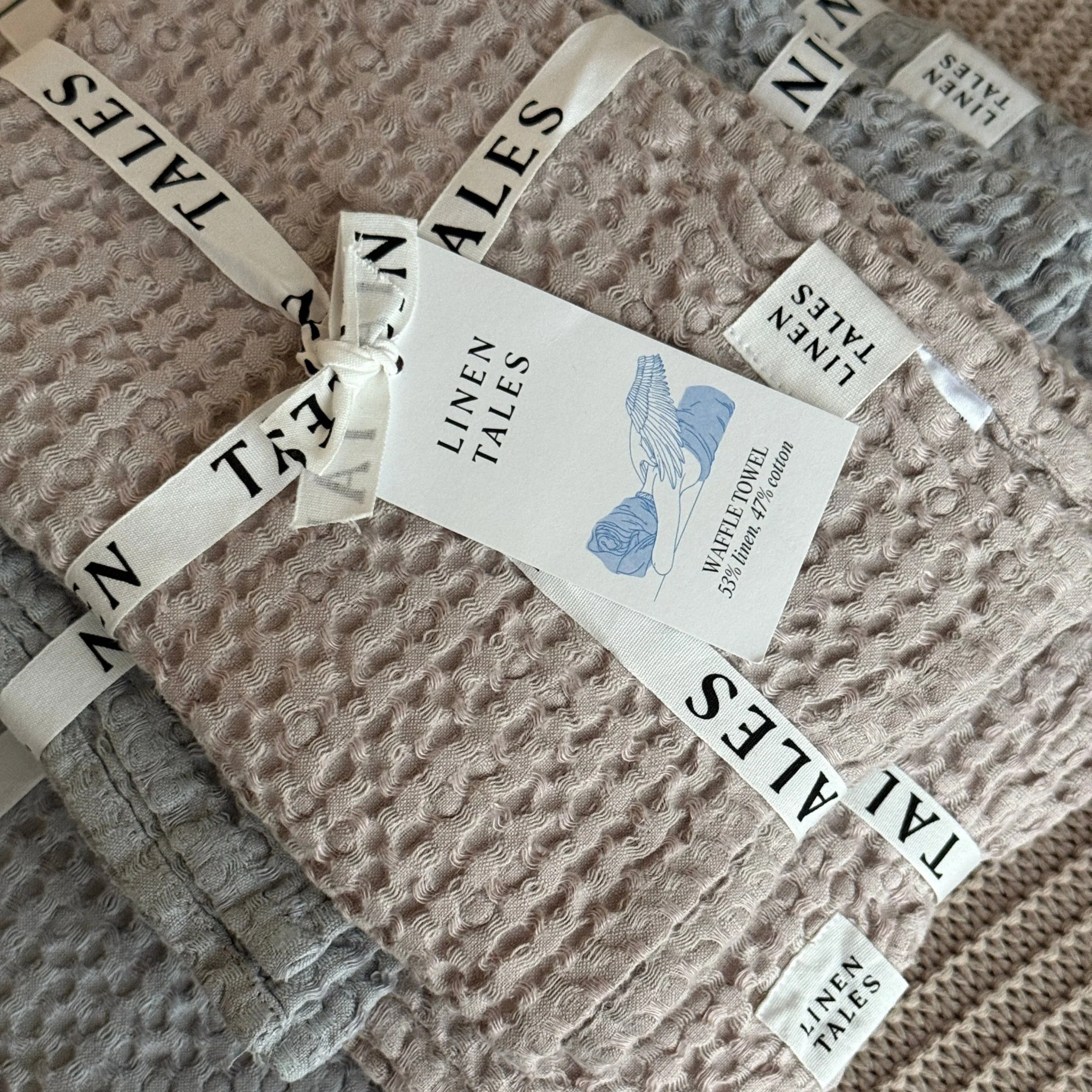 Powder Linen & Cotton Honeycomb Waffle Towel - Image 4
