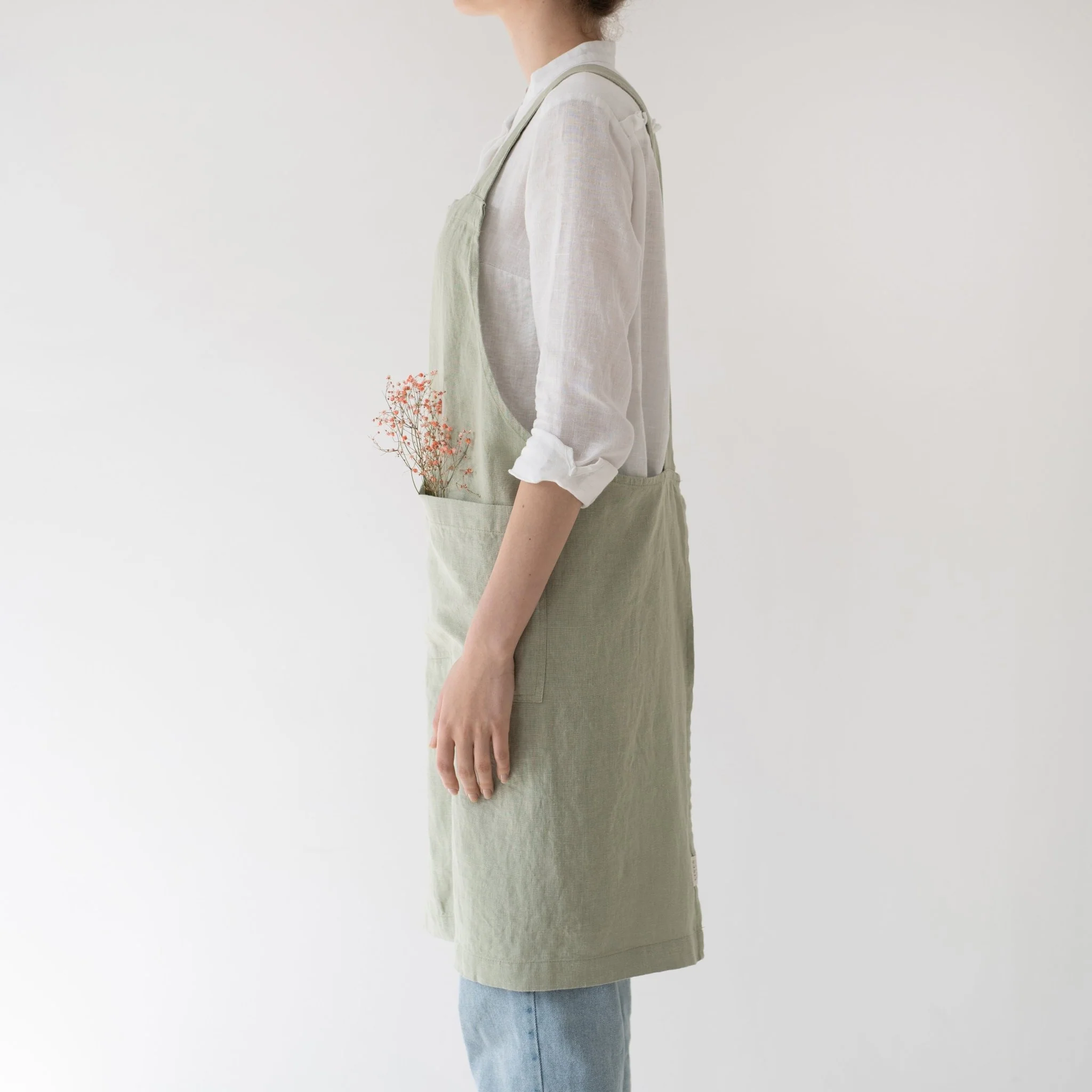 Sage Linen Crossback Apron - Image 3