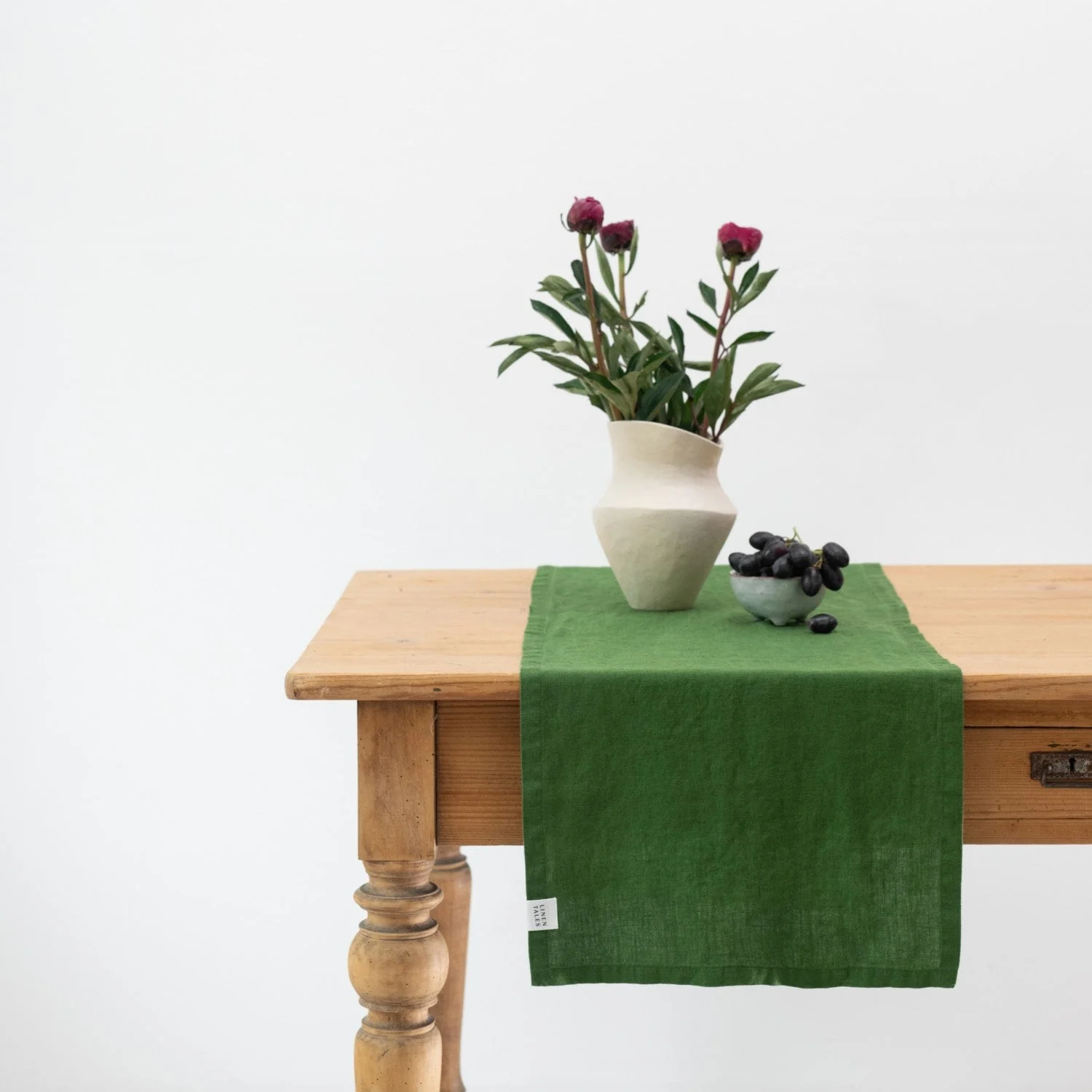 True Green Linen Table Runner - Image 2