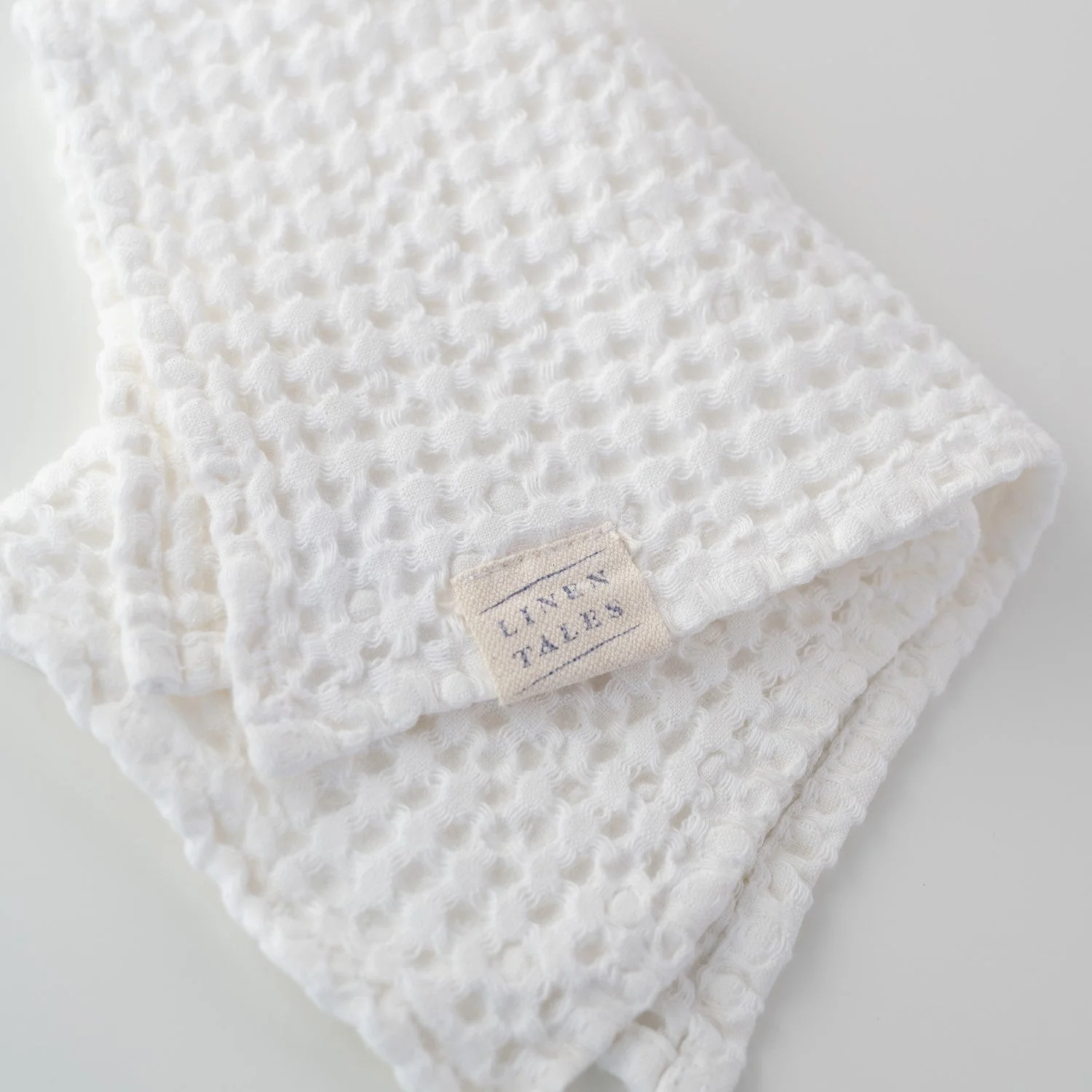 White Linen & Cotton Honeycomb Waffle Towel - Image 4