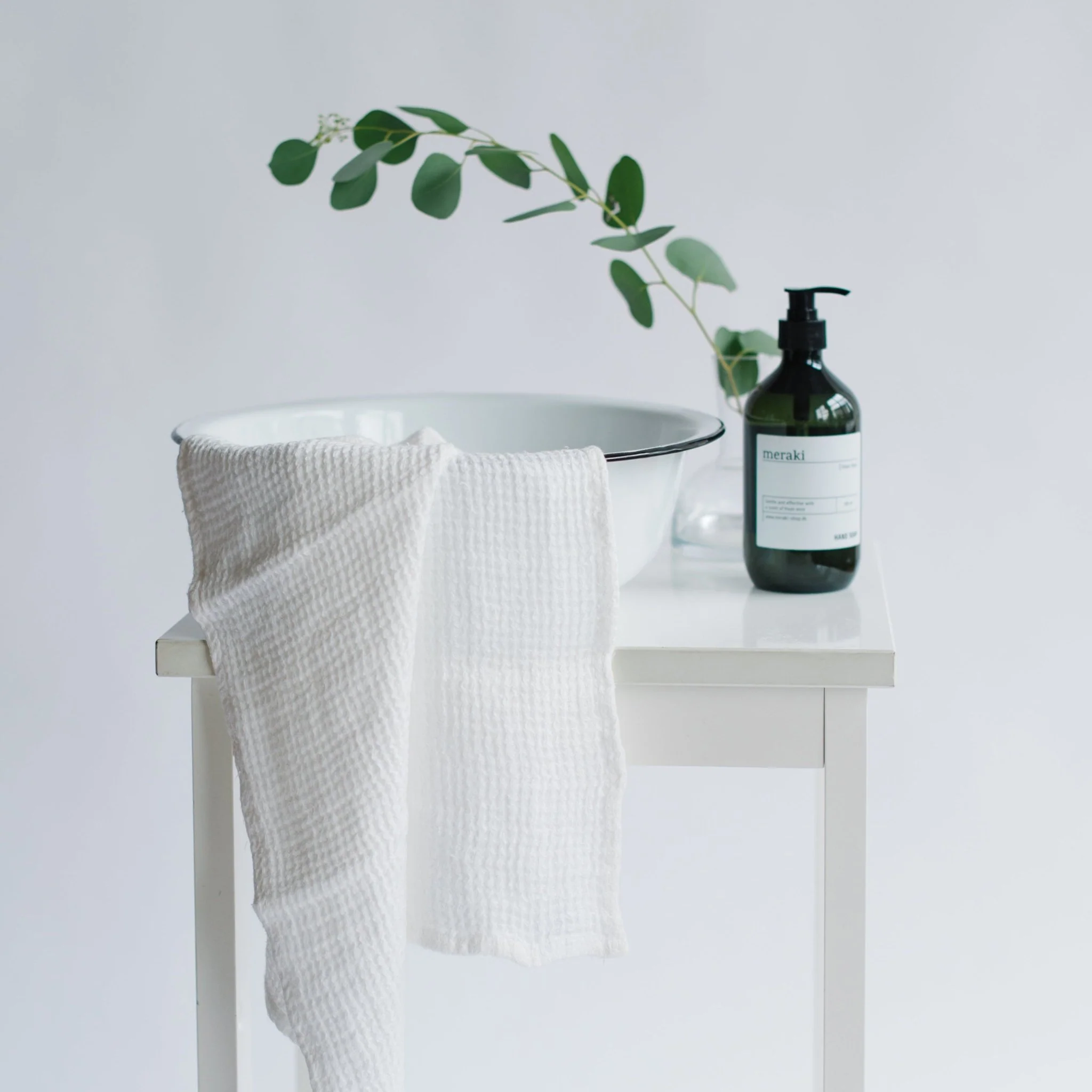 White Linen Fine Waffle Towel - Image 3